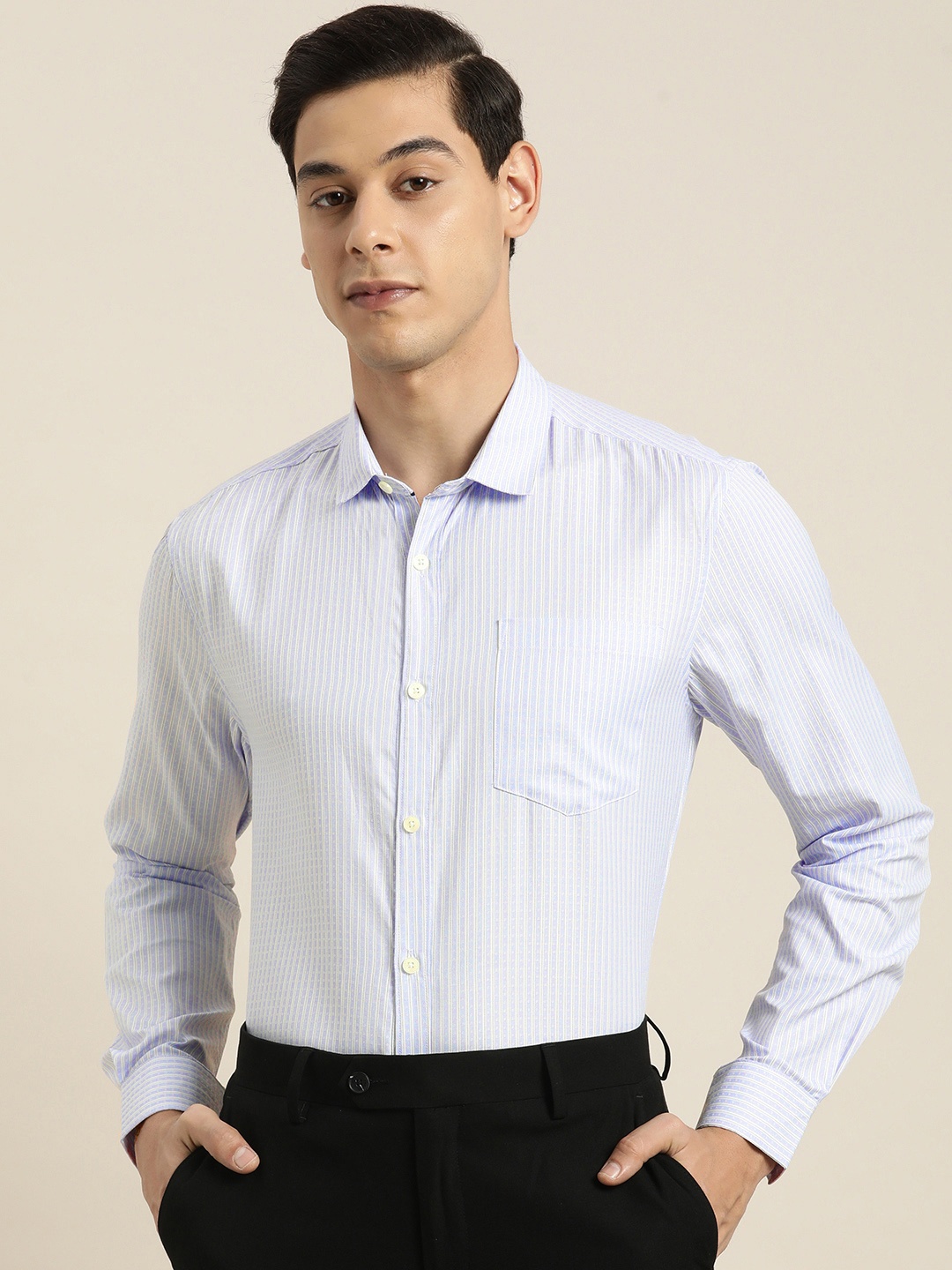 

INVICTUS Men Blue Striped Slim Fit Formal Shirt