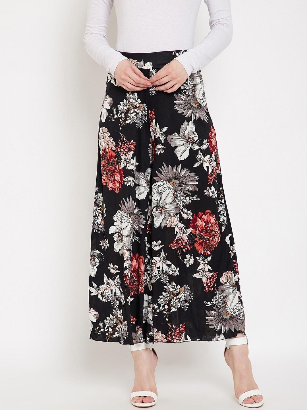 

Camey Women Grey & Black Floral Printed Flared Palazzos