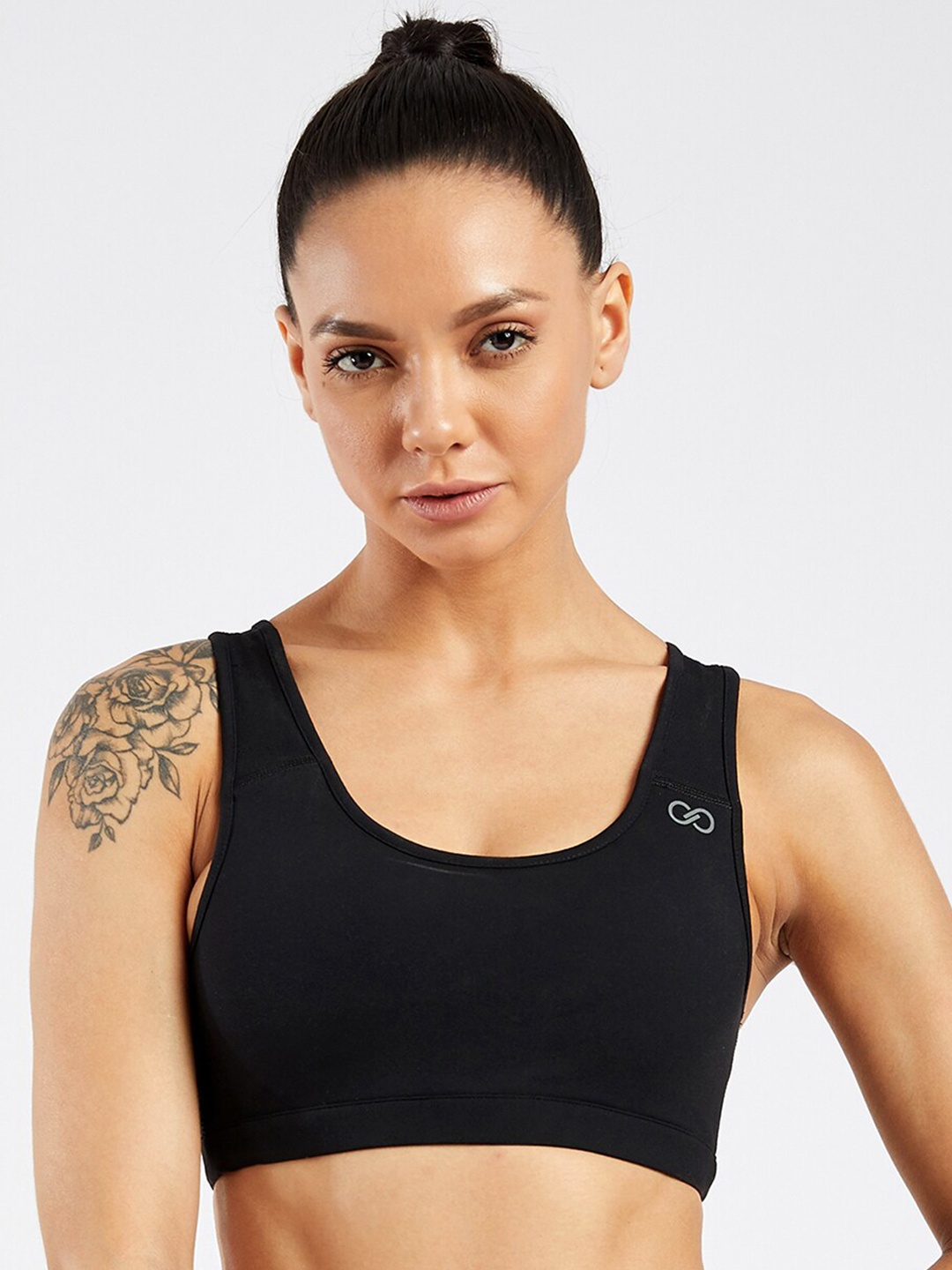 

CREEZ Black Rapid-Dry Anti-Microbial Sports Bra with Anti-odour Technology