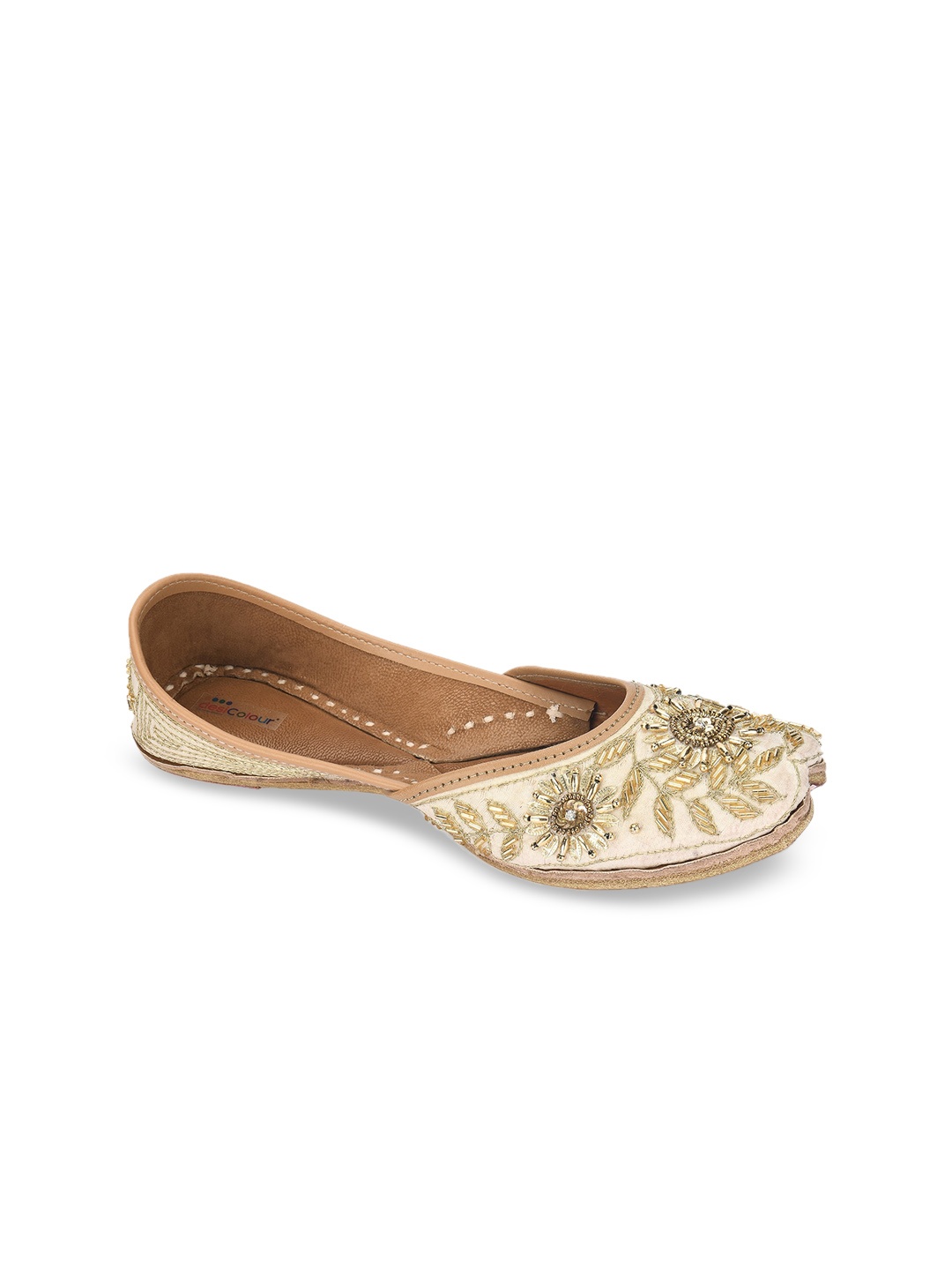 

DESI COLOUR Women Off White Embellished Leather Ethnic Mojaris Flats