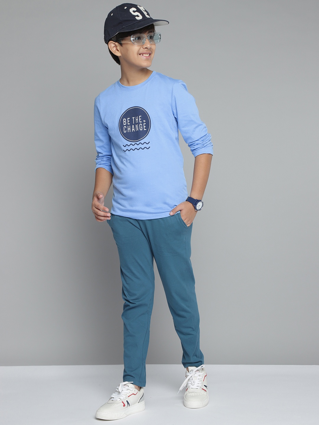 

YK Boys Blue Pure Cotton T-shirt & Pyjamas