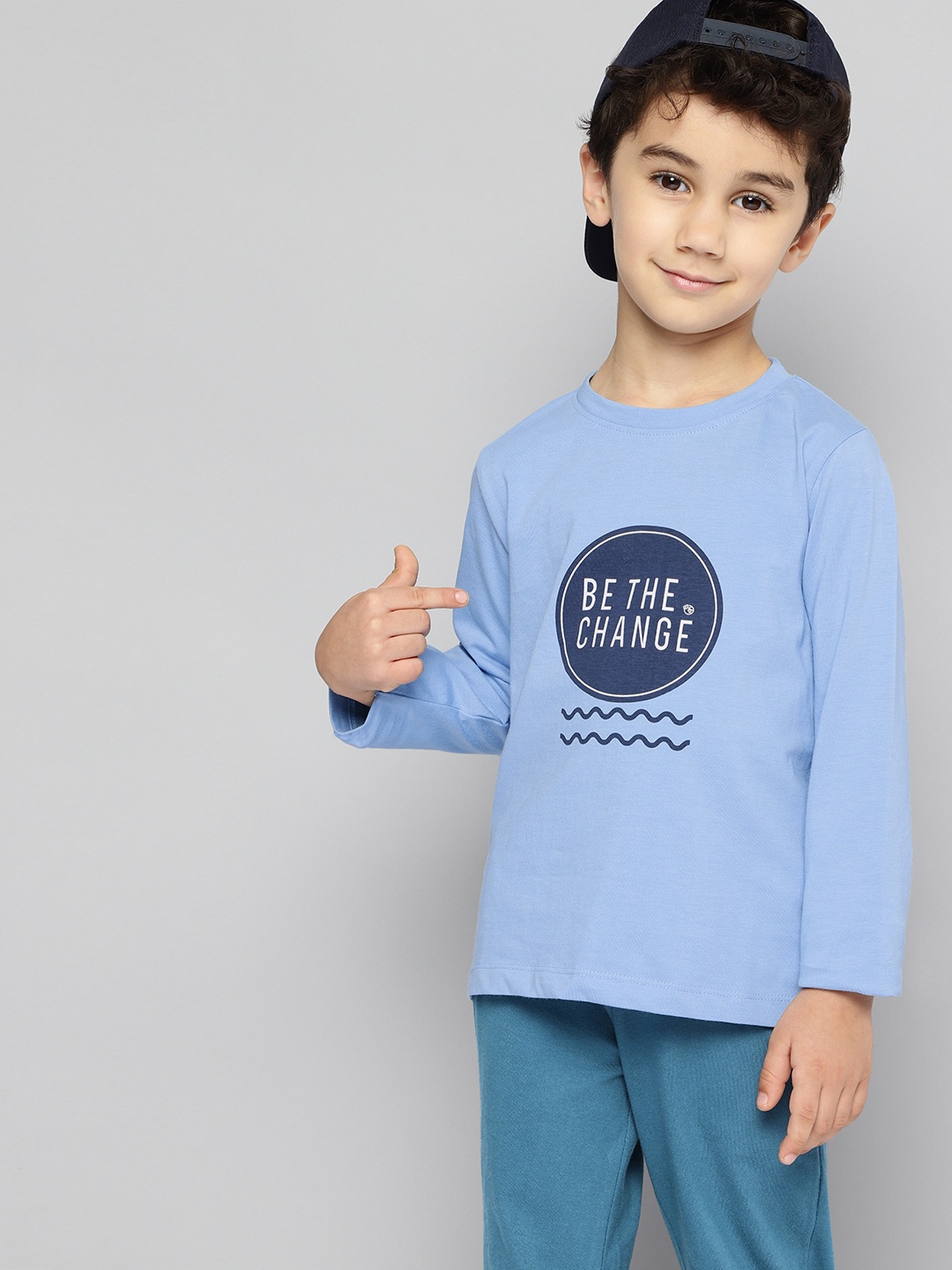 

YK Boys Blue Pure Cotton T-shirt & Pyjamas