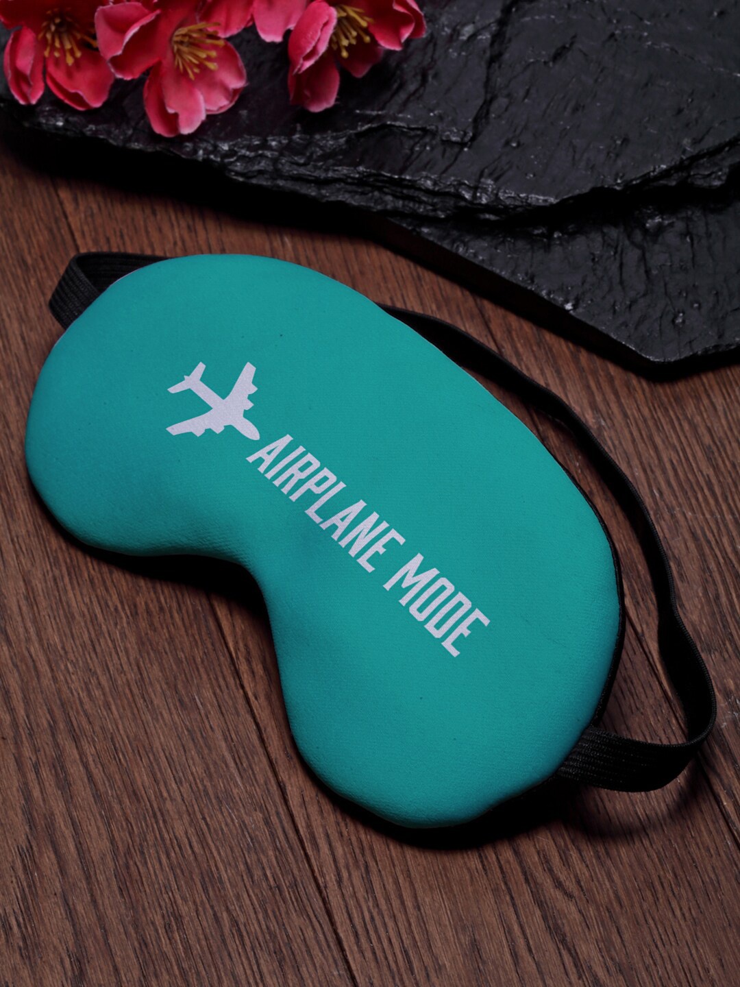 

Ferosh Green & White Printed Eye Mask