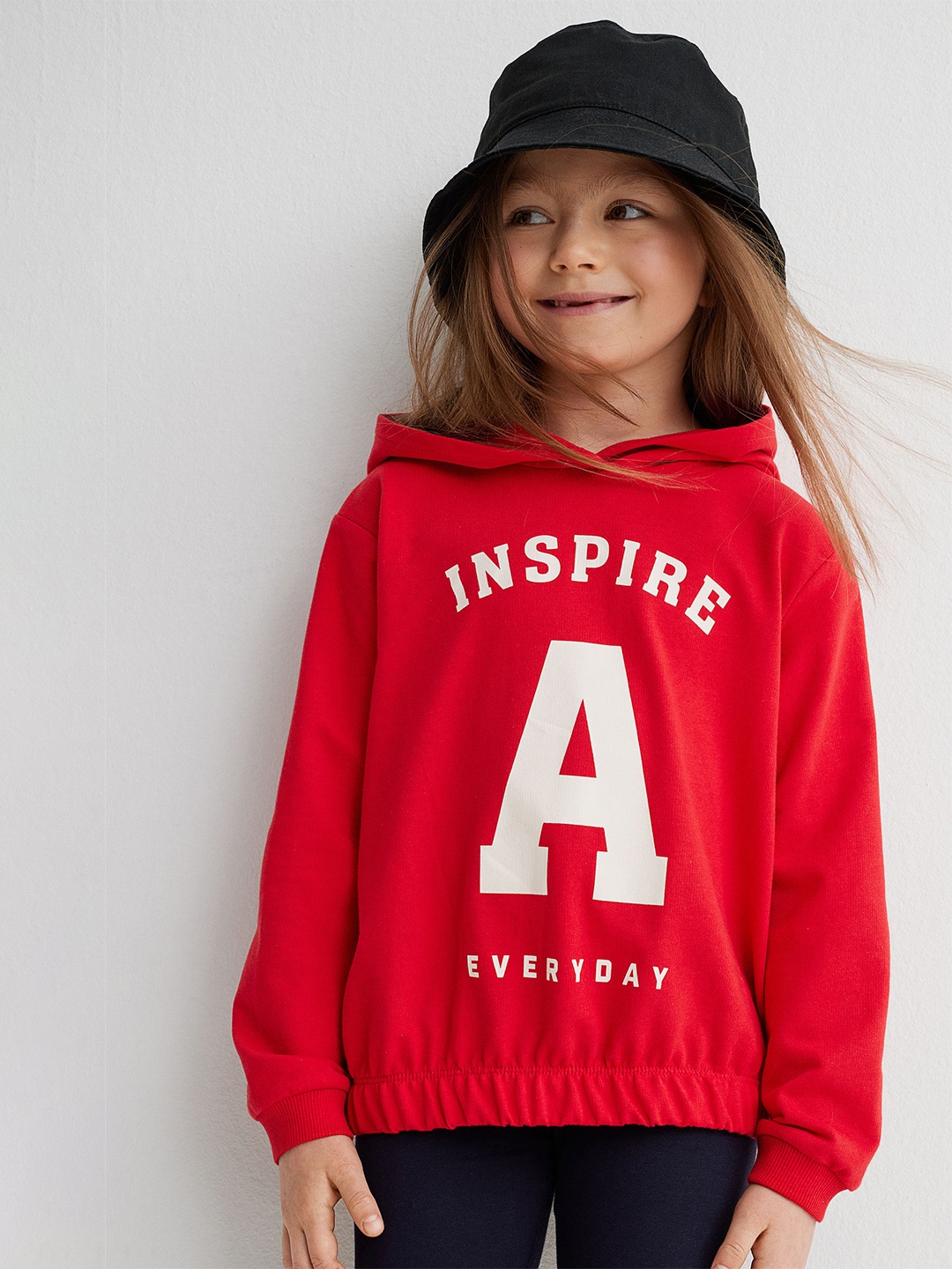 

H&M Girls Red & White Printed Hoodie
