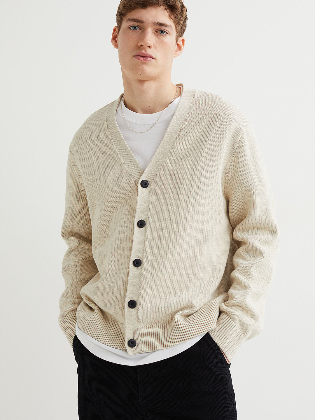 

H&M Men Beige Solid Relaxed Fit Fine-Knit Cardigan
