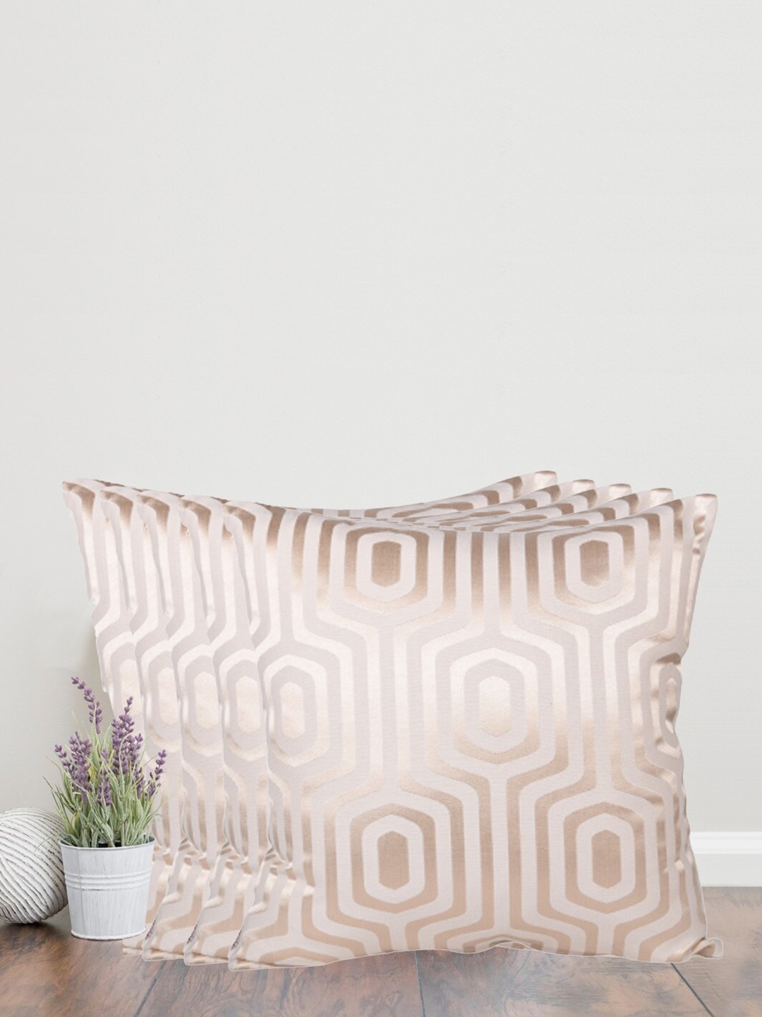 

Home Cream-Coloured & Gold-Toned Set of 5 Self Design Square Cushion Covers