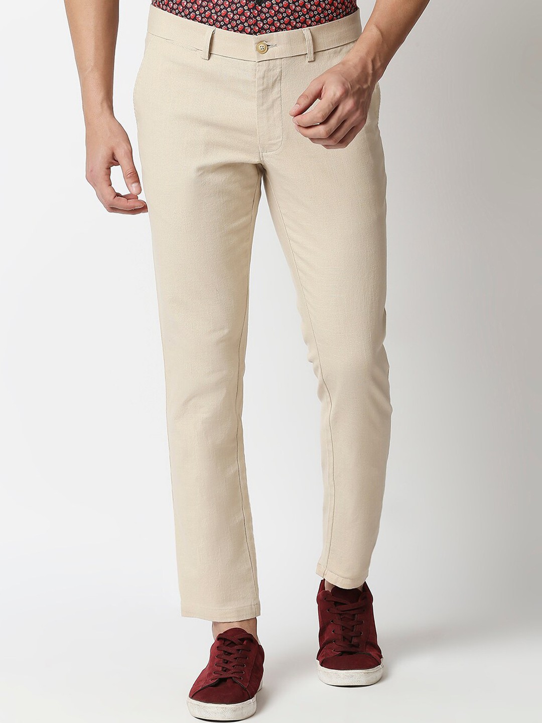 

Basics Men Beige Solid Cotton Tapered Fit Trousers