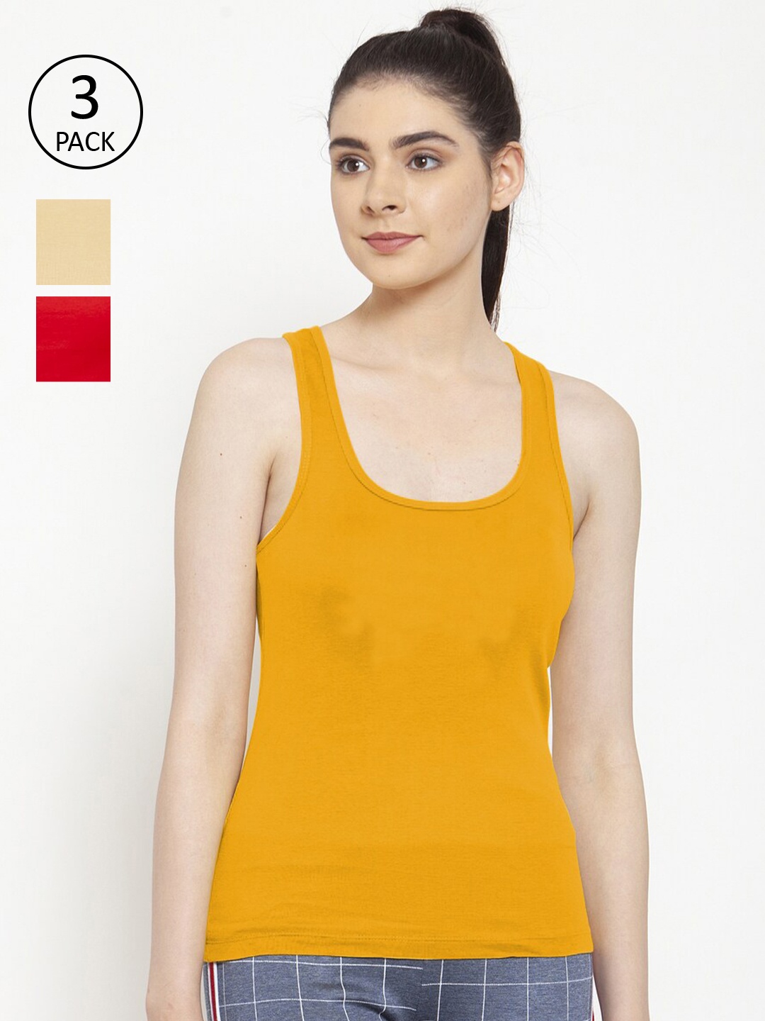 

Friskers Woman Pack of 3 Red, Beige & Gold Tank Top