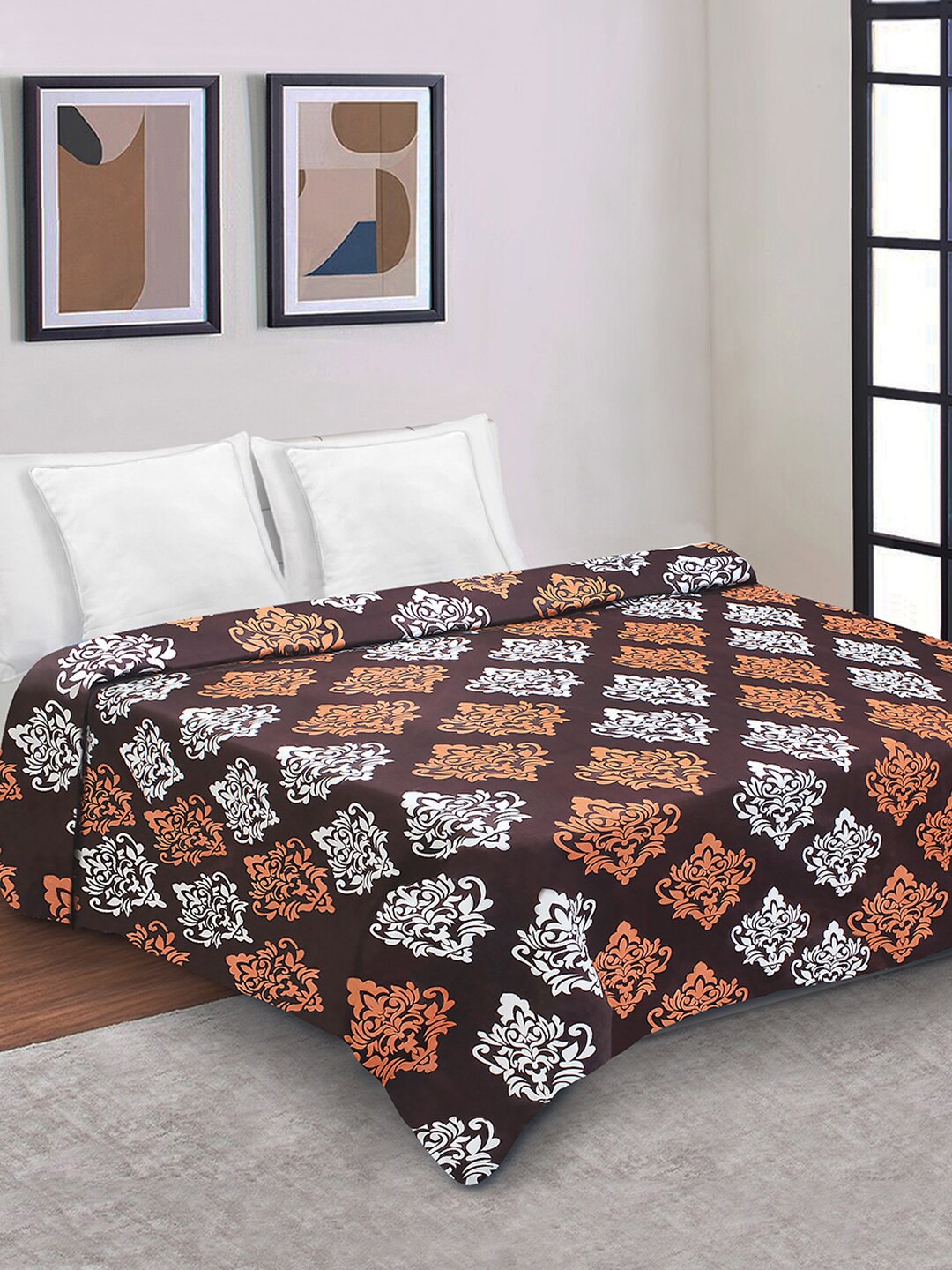 

Good Homes by Home Candy Brown & White Printed Zipper Duvet Cover