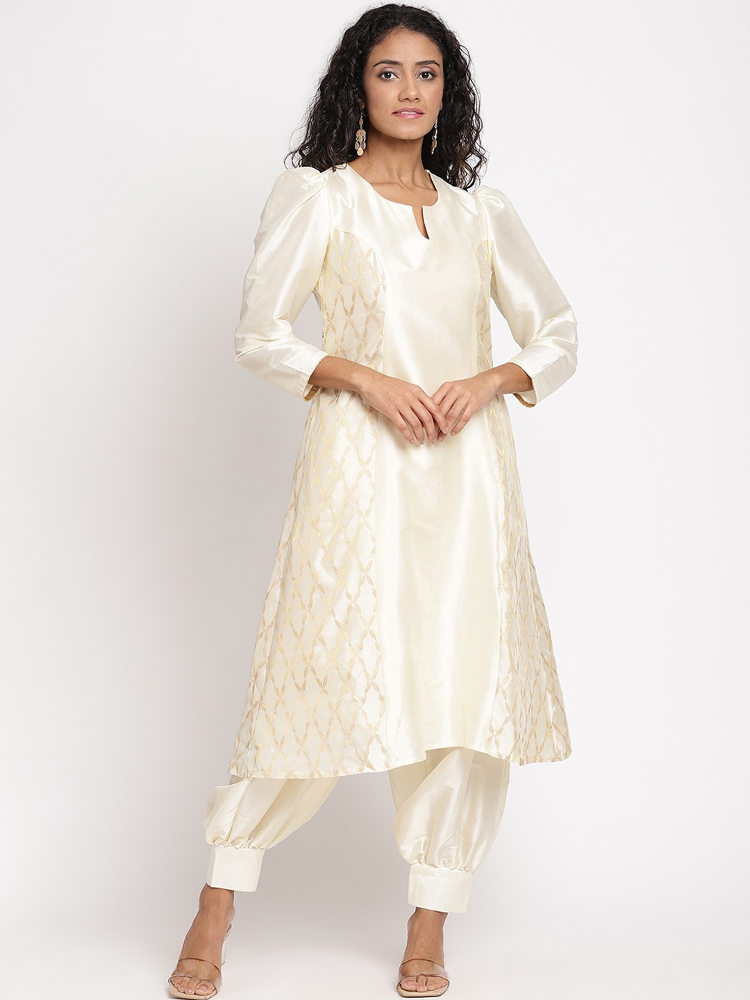 

Abhishti Women Off White Printed Panelled Kurta with Trousers