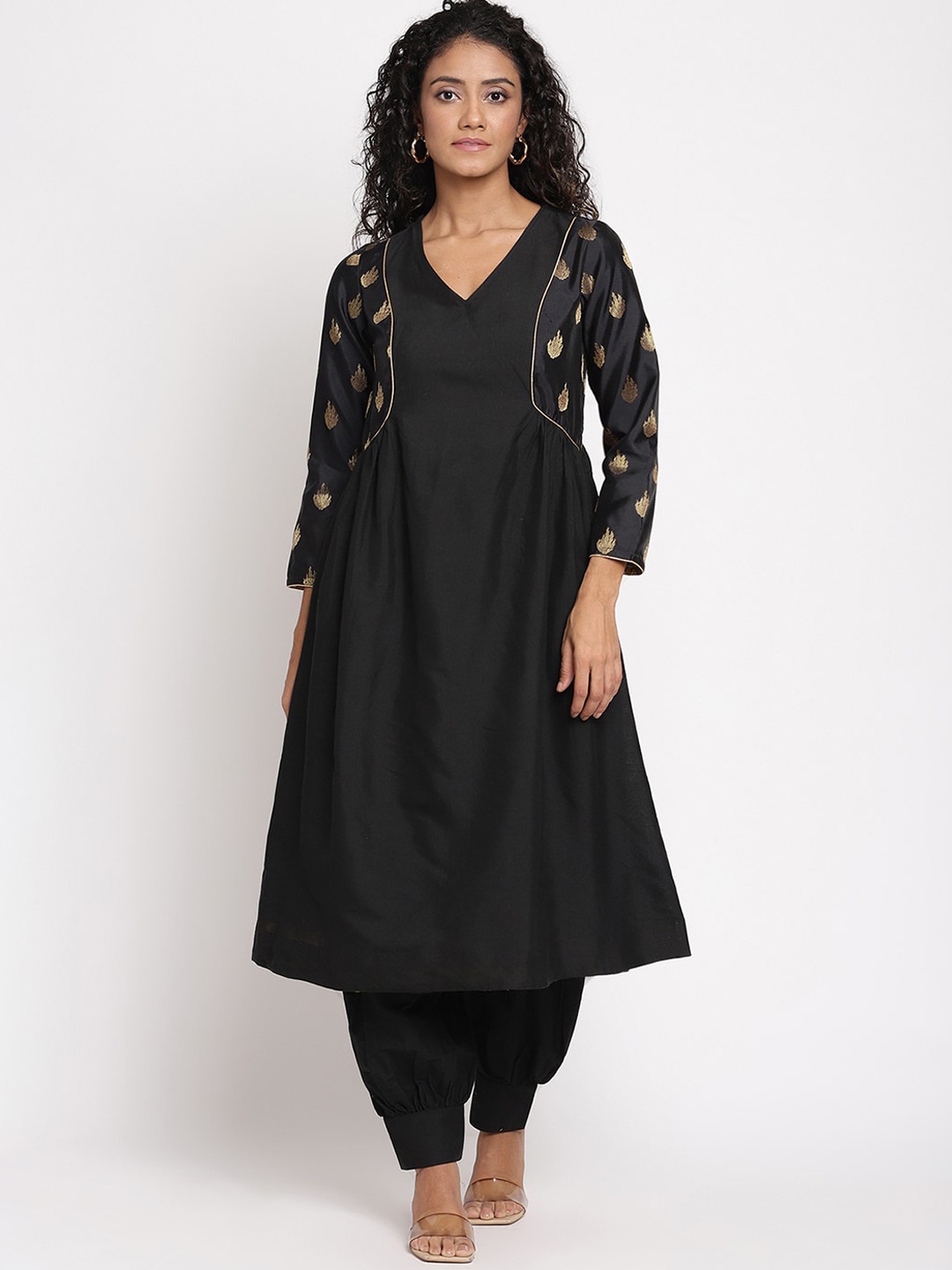 

Abhishti Women Black Yoke Design Empire Kurta with Salwar
