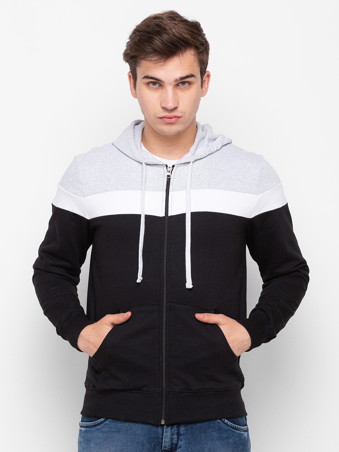 

Globus Men Grey Melange Colourblocked Hooded Sweatshirt