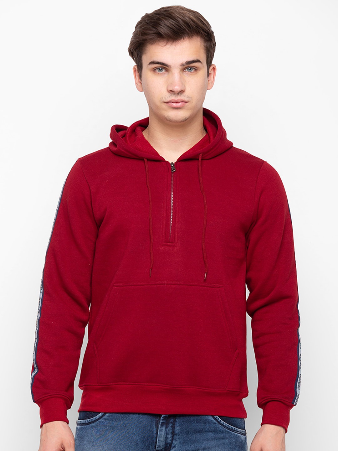 

Globus Men Red Hooded Sweatshirt