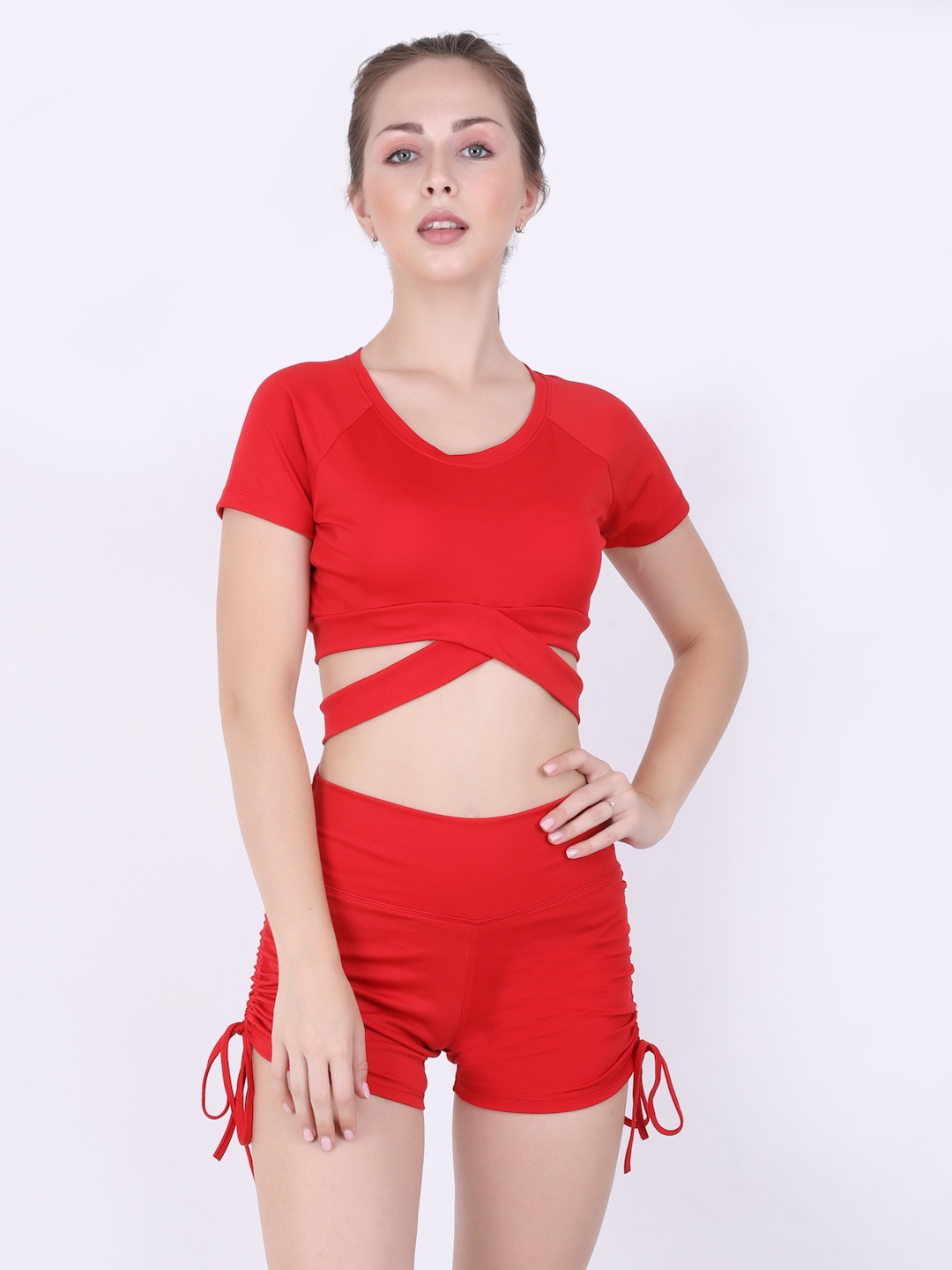 

EVERDION Red Solid Skinny Fit Top & Gym Short Sportswear Set