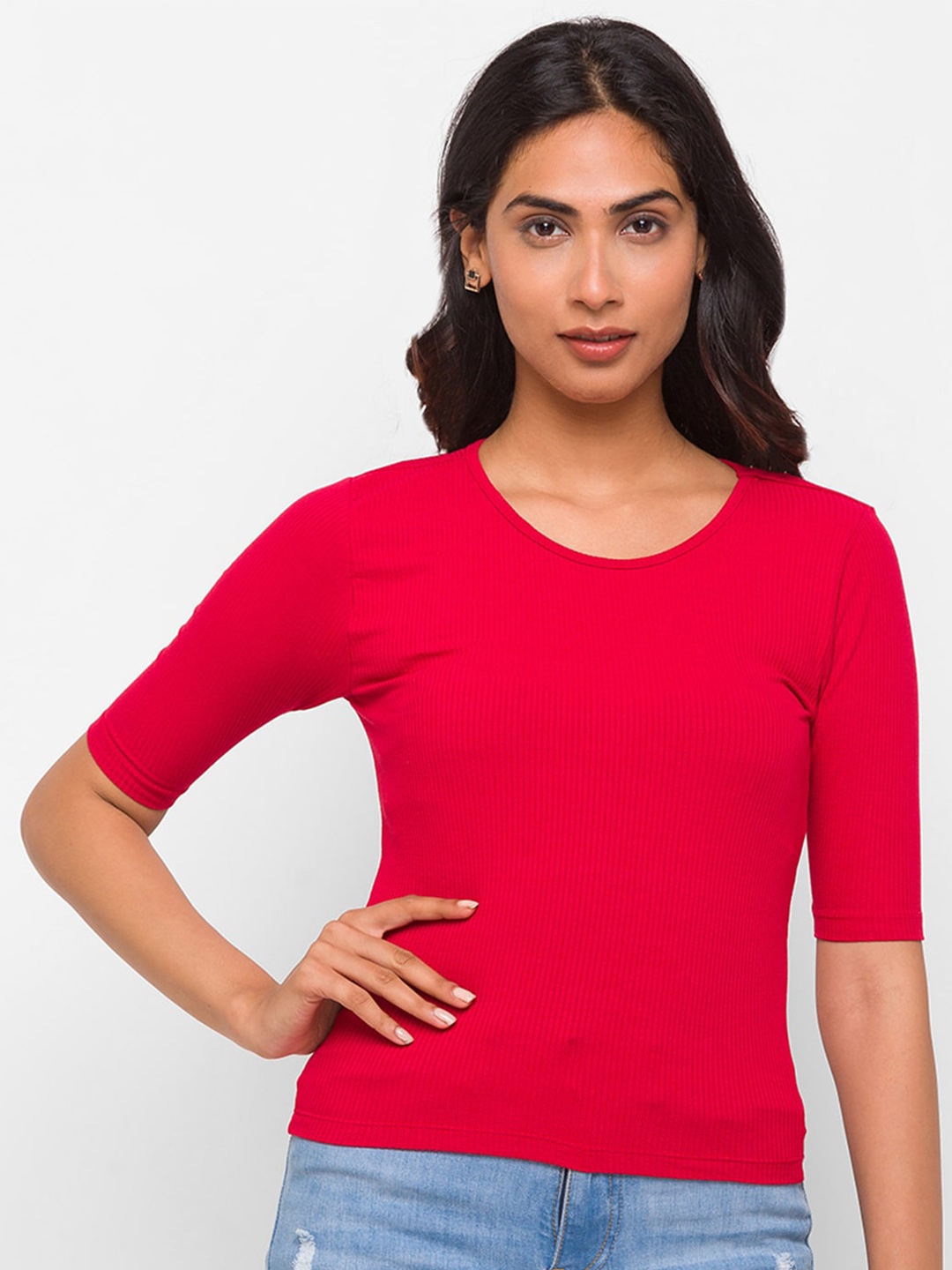 

Globus Women Red Solid Cotton T-shirt