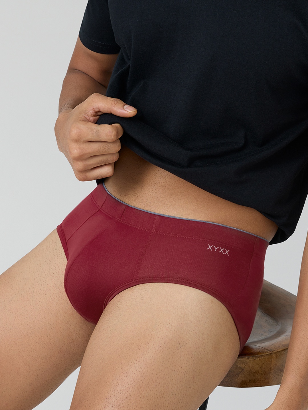 

XYXX Men Uno IntelliSoft Antimicrobial Micro Modal Briefs XYBRF87, Maroon