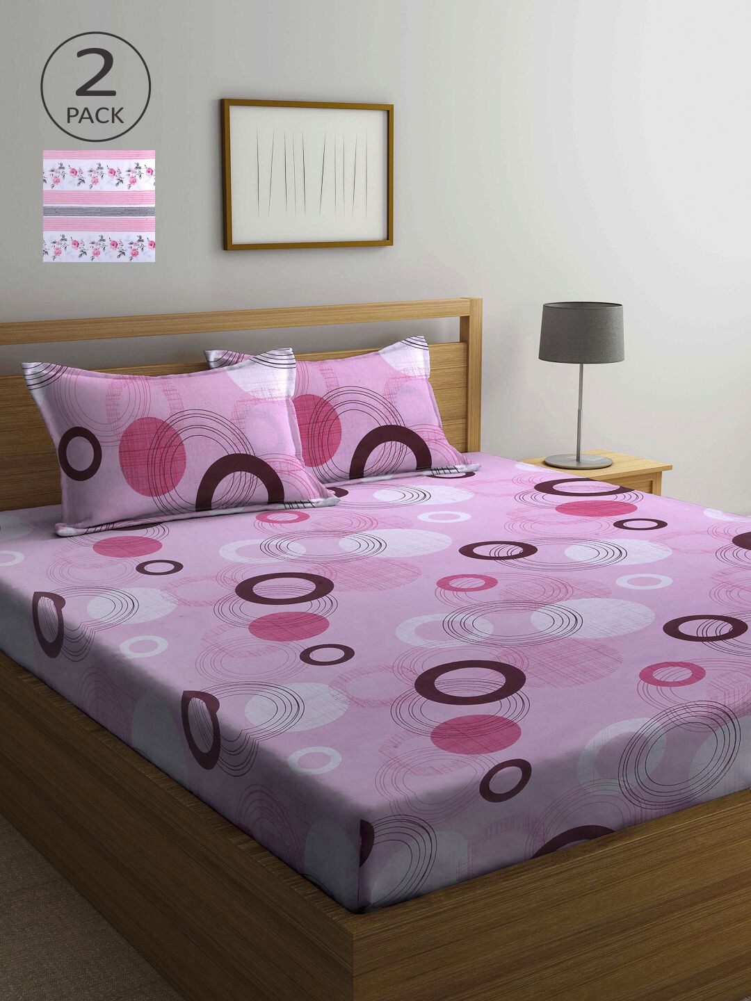 

KLOTTHE Pink & White Geometric 210 TC 2 Queen Bedsheet with 4 Pillow Covers