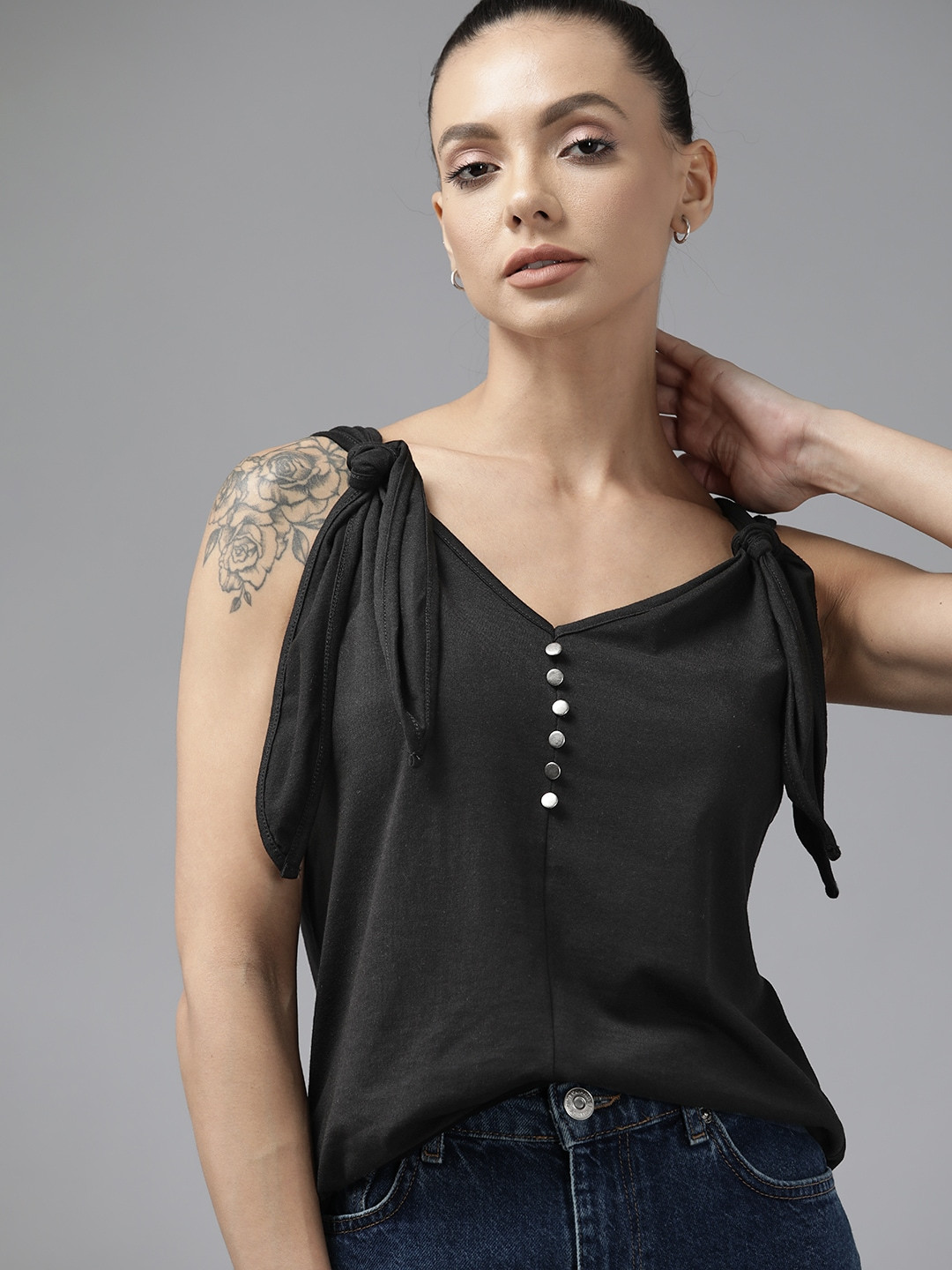 

Roadster Women Black Solid Tie-Up Top