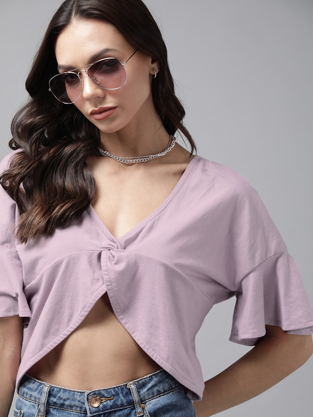 

Roadster Lavender Solid Twisted Crop Top