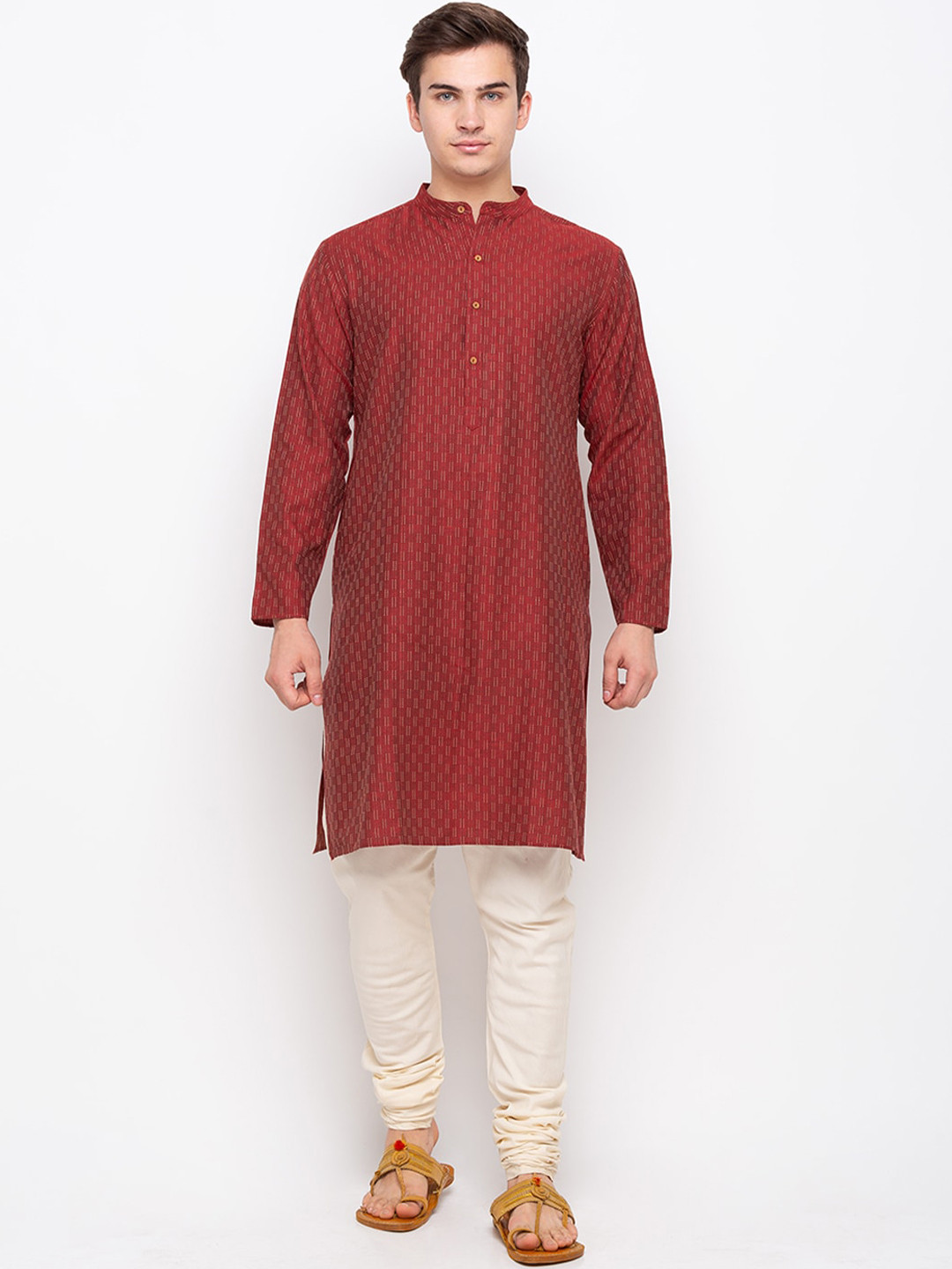 

Globus Men Red Textured Pure Cotton Kurta