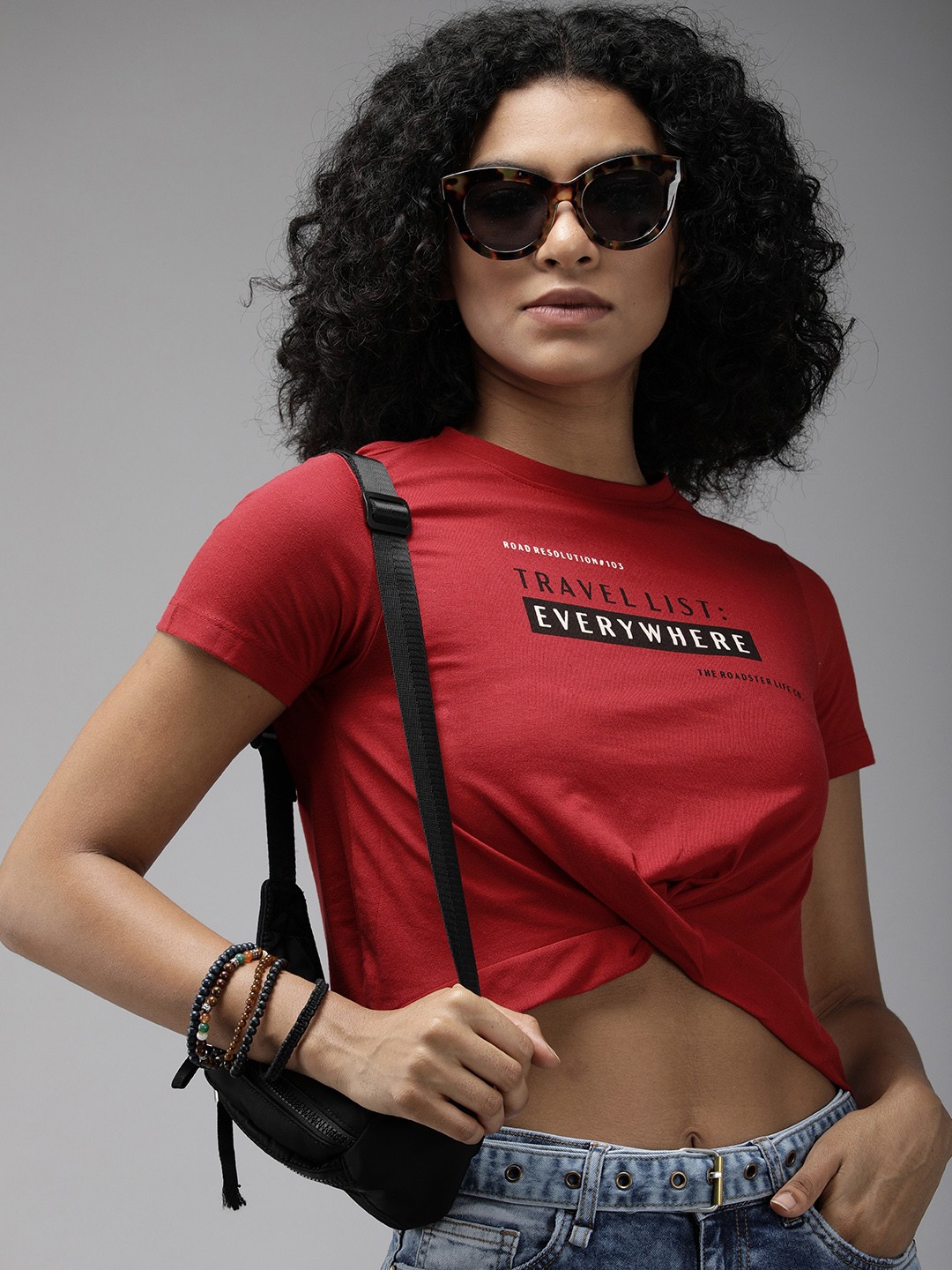 

Roadster Women Red Typography Printed Slim Fit Twisted Crop T-shirt