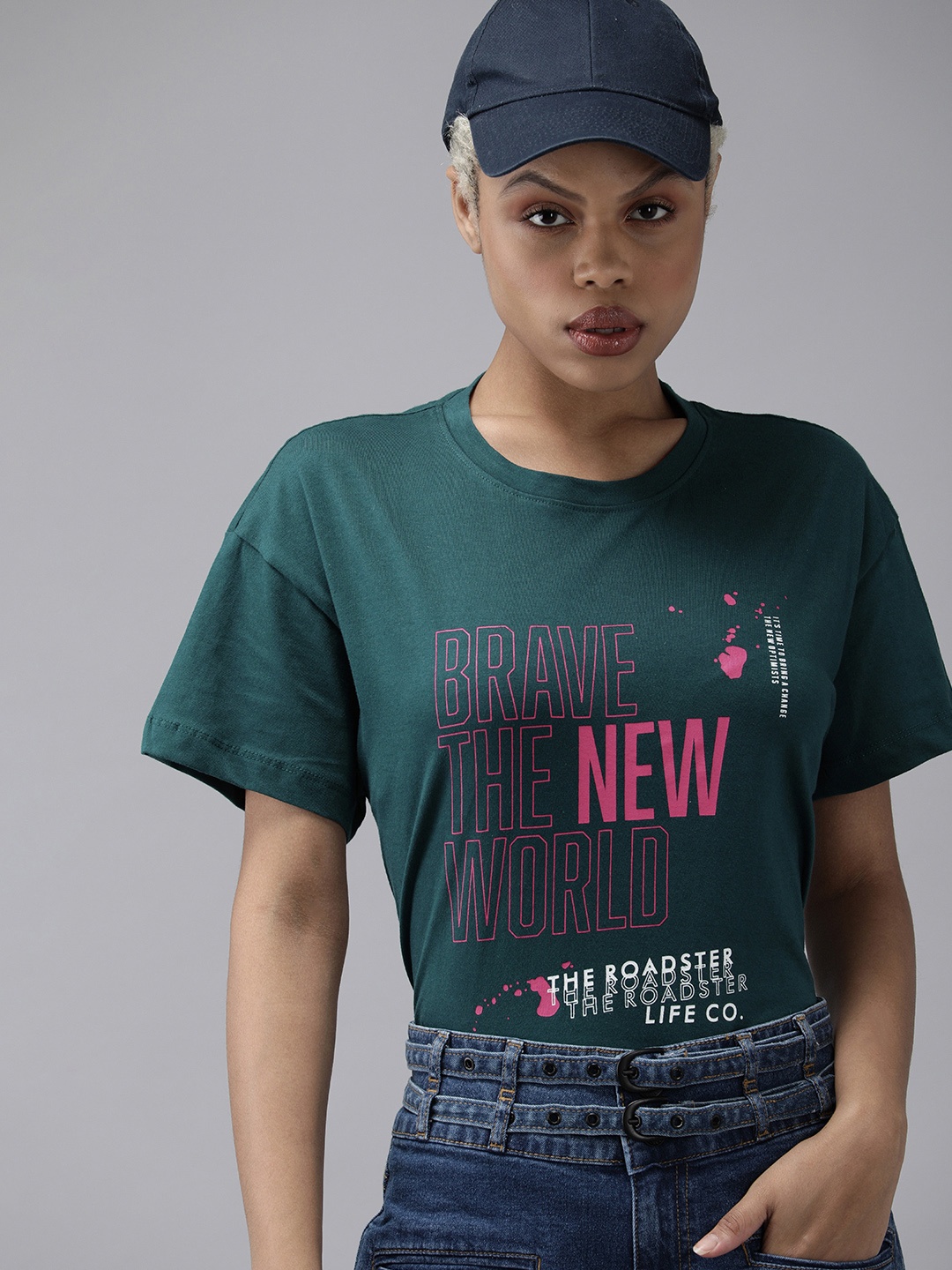 

The Roadster Lifestyle Co Women Teal Green Typography Printed Pure Cotton Boxy T-shirt