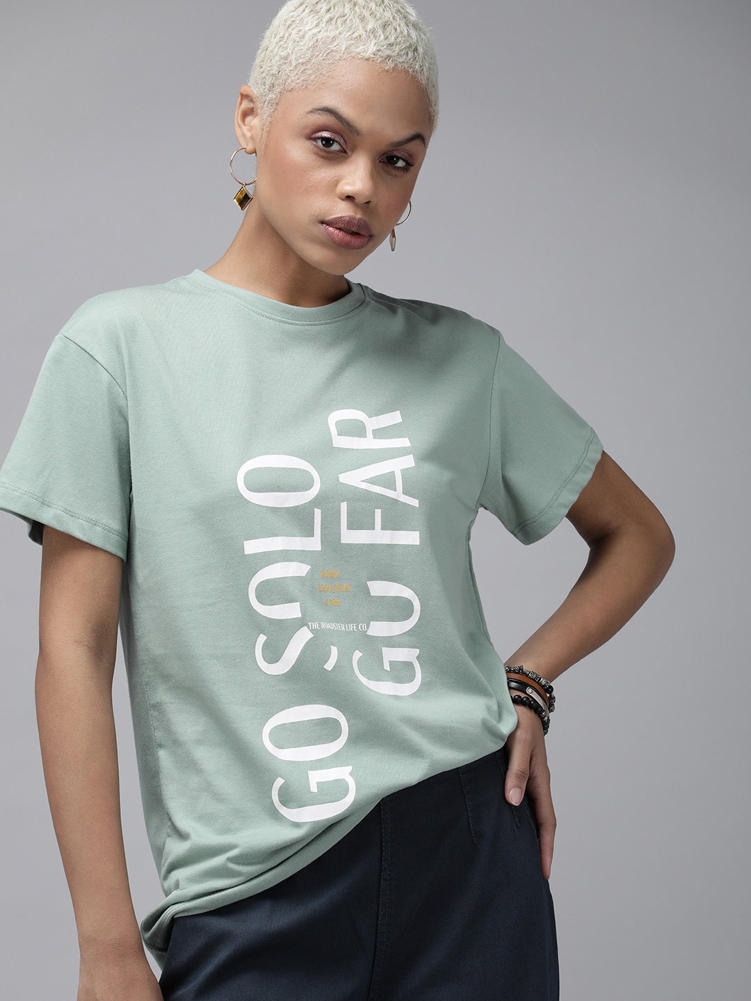 

The Roadster Lifestyle Co Women Mint Green Typography Print Drop-Shoulder Sleeves Boxy Fit T-shirt