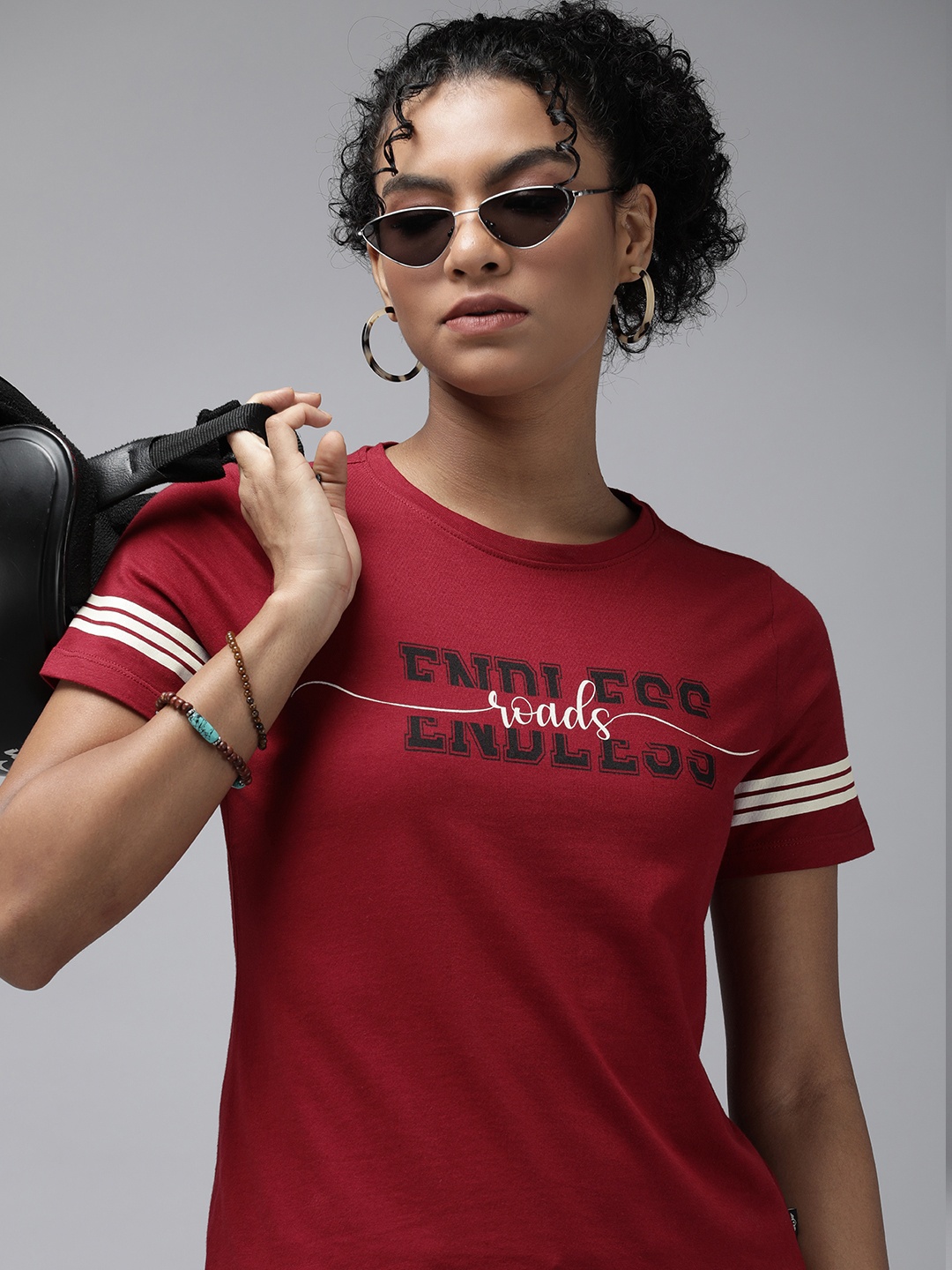 

The Roadster Lifestyle Co Women Maroon & White Typography Printed T-shirt