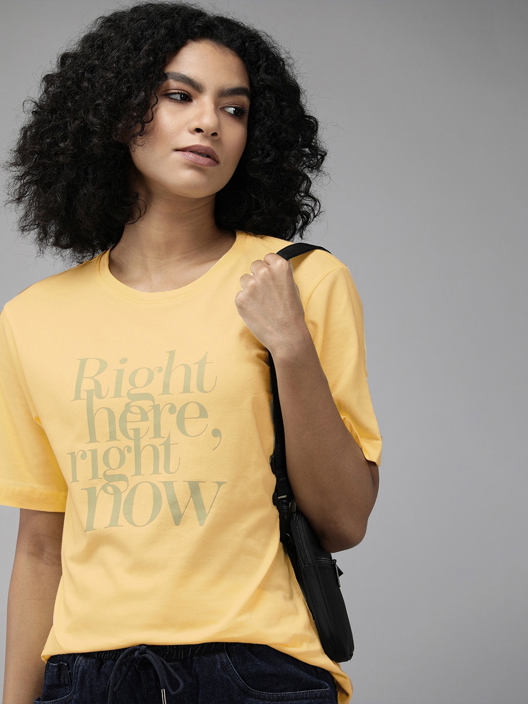 

The Roadster Lifestyle Co Women Yellow & Blue Printed Pure Cotton T-shirt