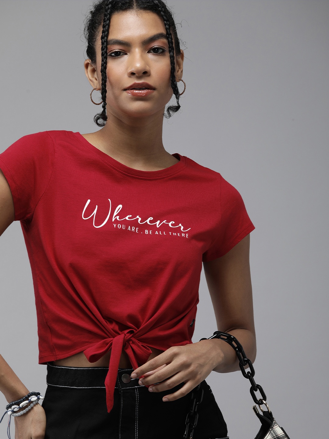 

The Roadster Lifestyle Co. Women Red & White Typography Printed Knot Casual T-shirt
