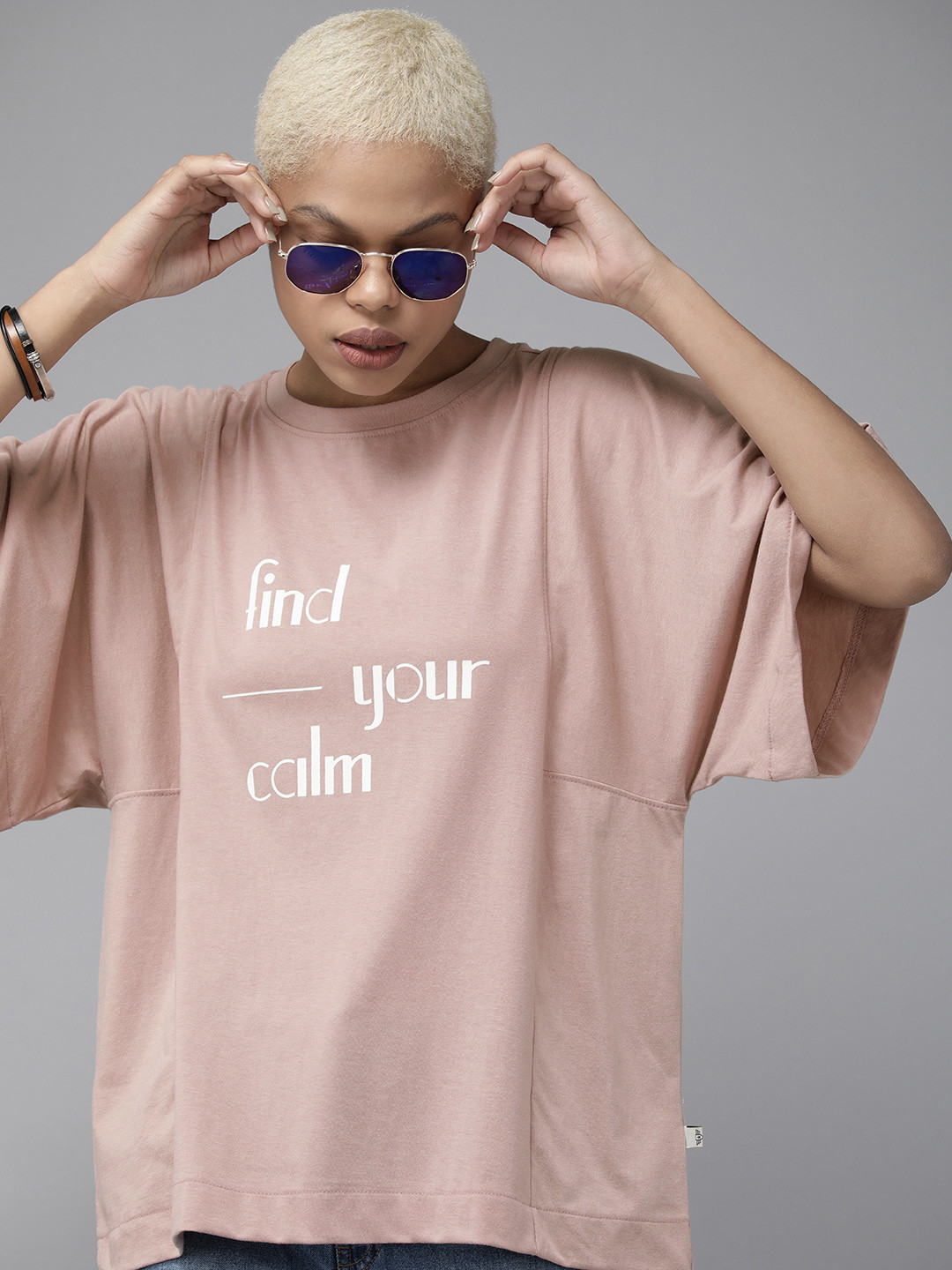 

The Roadster Lifestyle Co. Women Peach-Coloured Typography Printed Boxy T-shirt