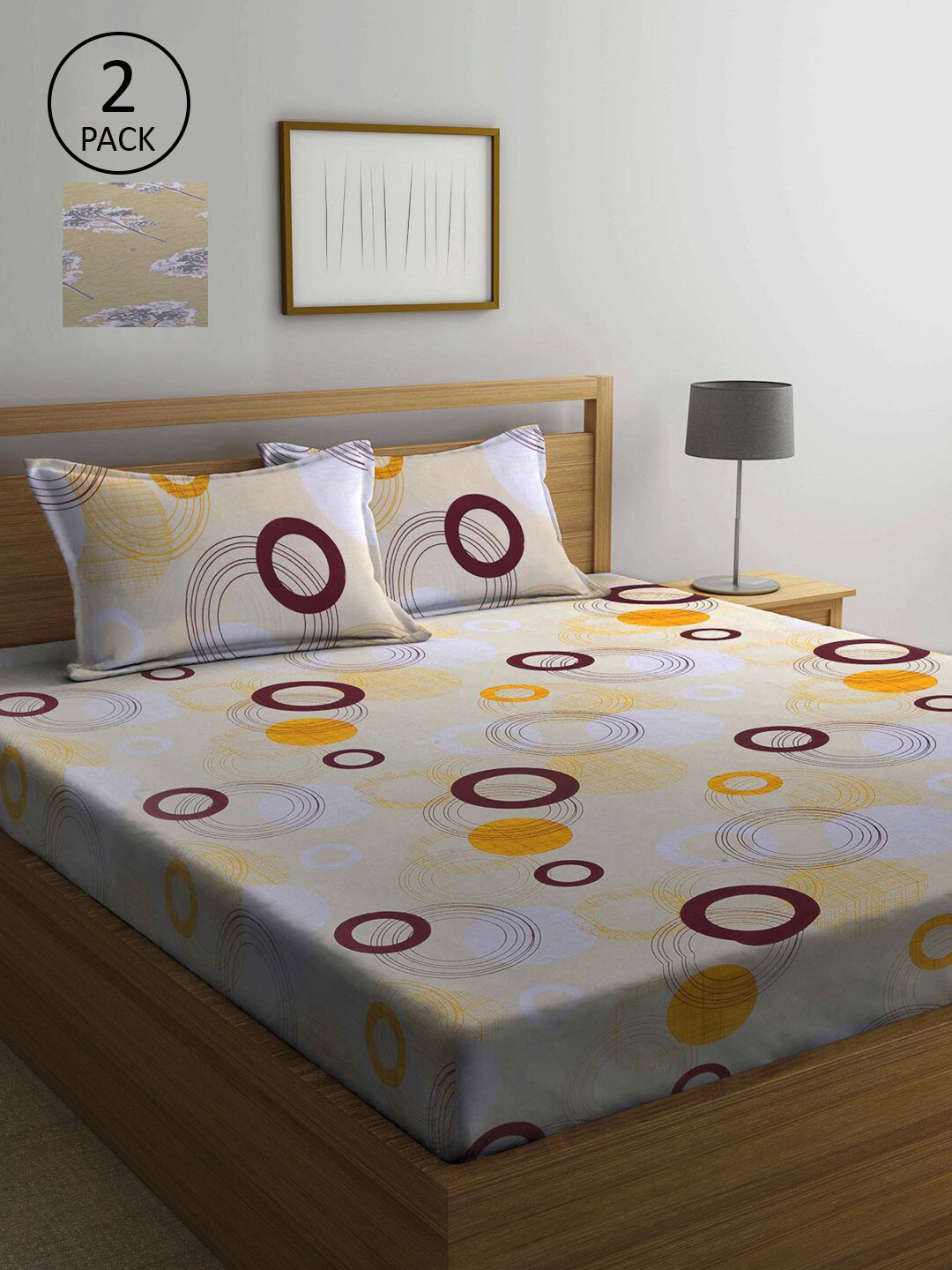 

KLOTTHE Yellow & White Geometric 210 TC Set of 2 Queen Bedsheet with 4 Pillow Covers