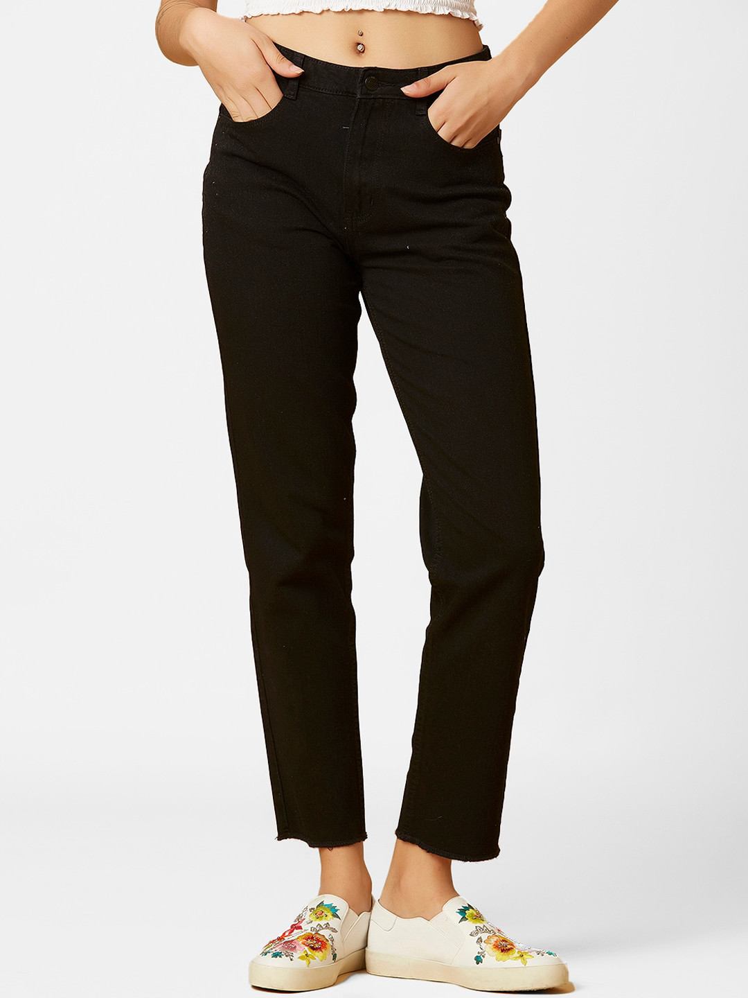 

MARCA Disati Women Black Dark Wash Boyfriend Fit Jeans