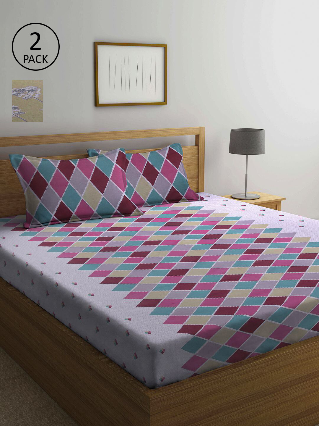 

KLOTTHE Pink & Grey Geometric Pure Cotton 210 TC 2 Queen Bedsheet with 4 Pillow Covers