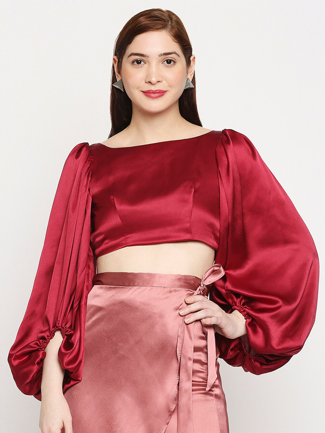 

AMMARZO Maroon Satin Crop Top