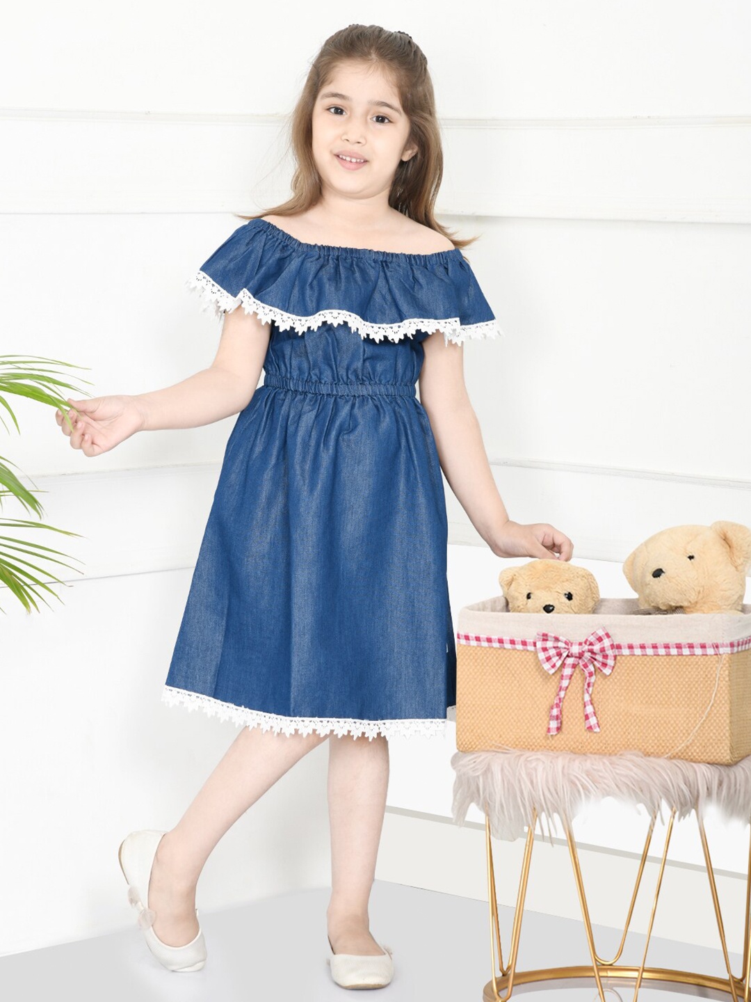 

LilPicks Blue & White Off-Shoulder Denim Dress