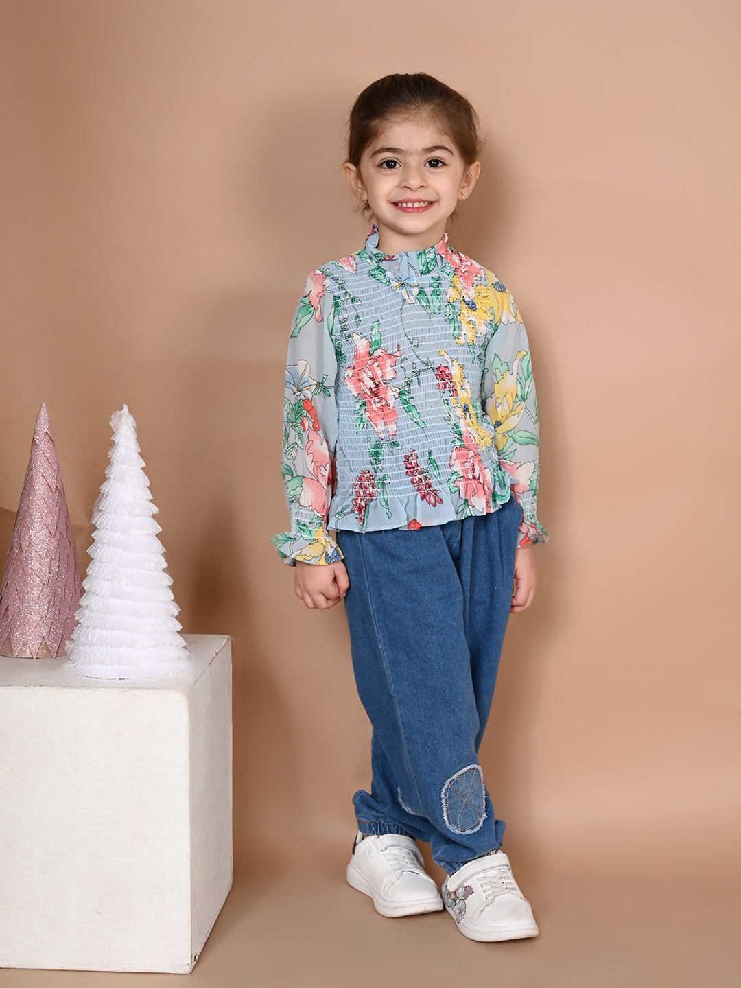 

LilPicks Girls Blue Floral Print Georgette High Neck Smocked Top