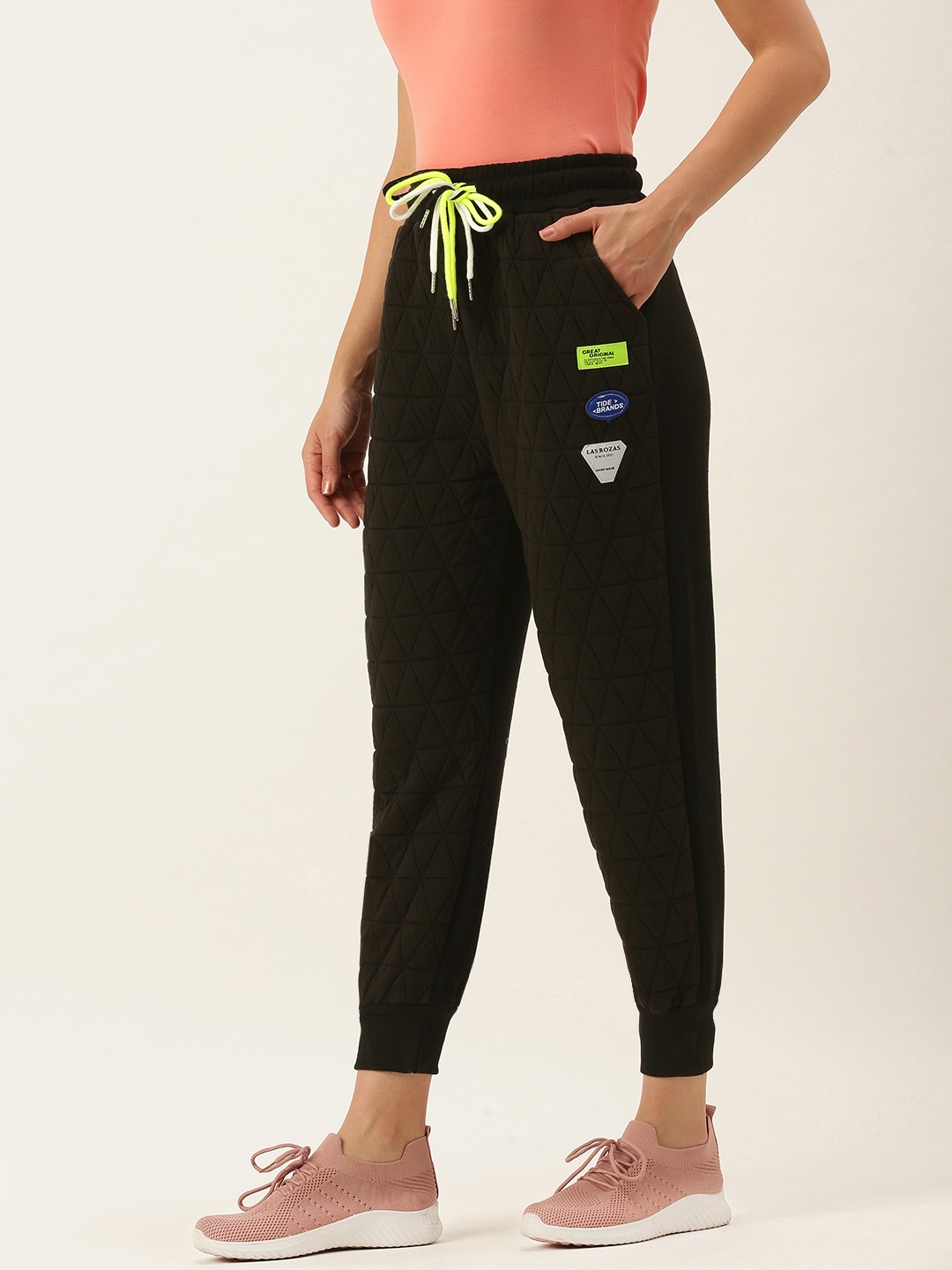 

SHECZZAR Women Black Solid Quilted Joggers with Applique Details