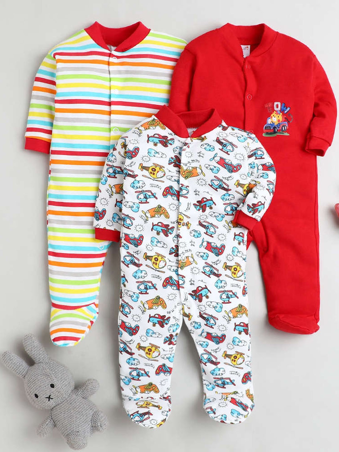 

STARTERS Infant Kids Pack Of 3 Red & White Printed Cotton Baby Sleepsuit