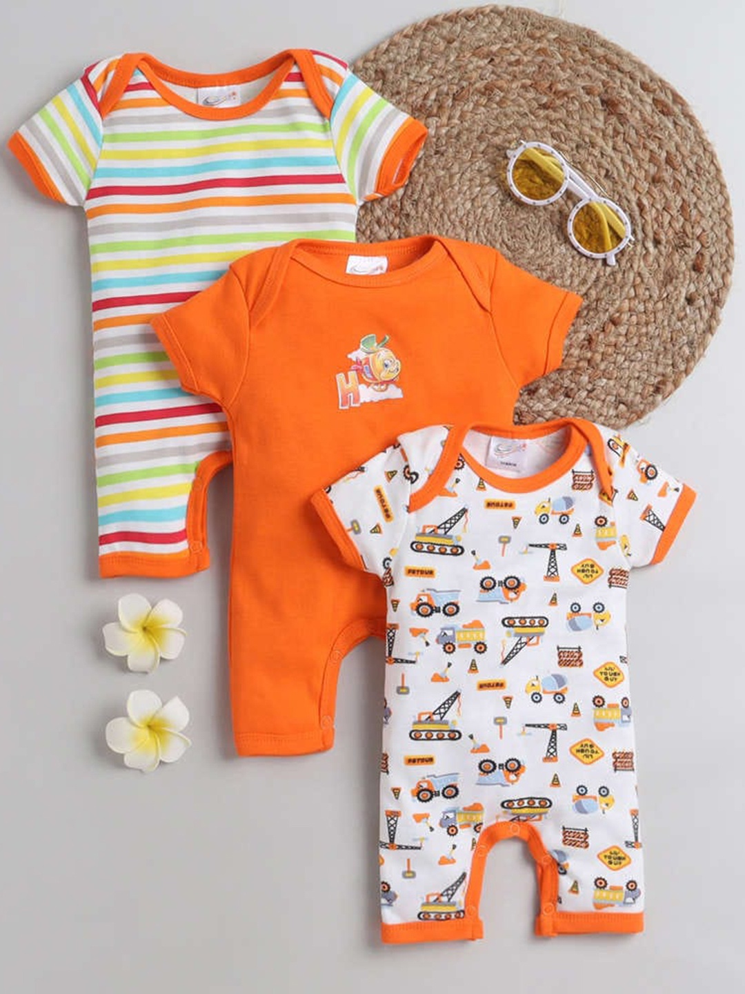 

STARTERS Infants Kids White & Orange Pack Of 3 Cotton Rompers