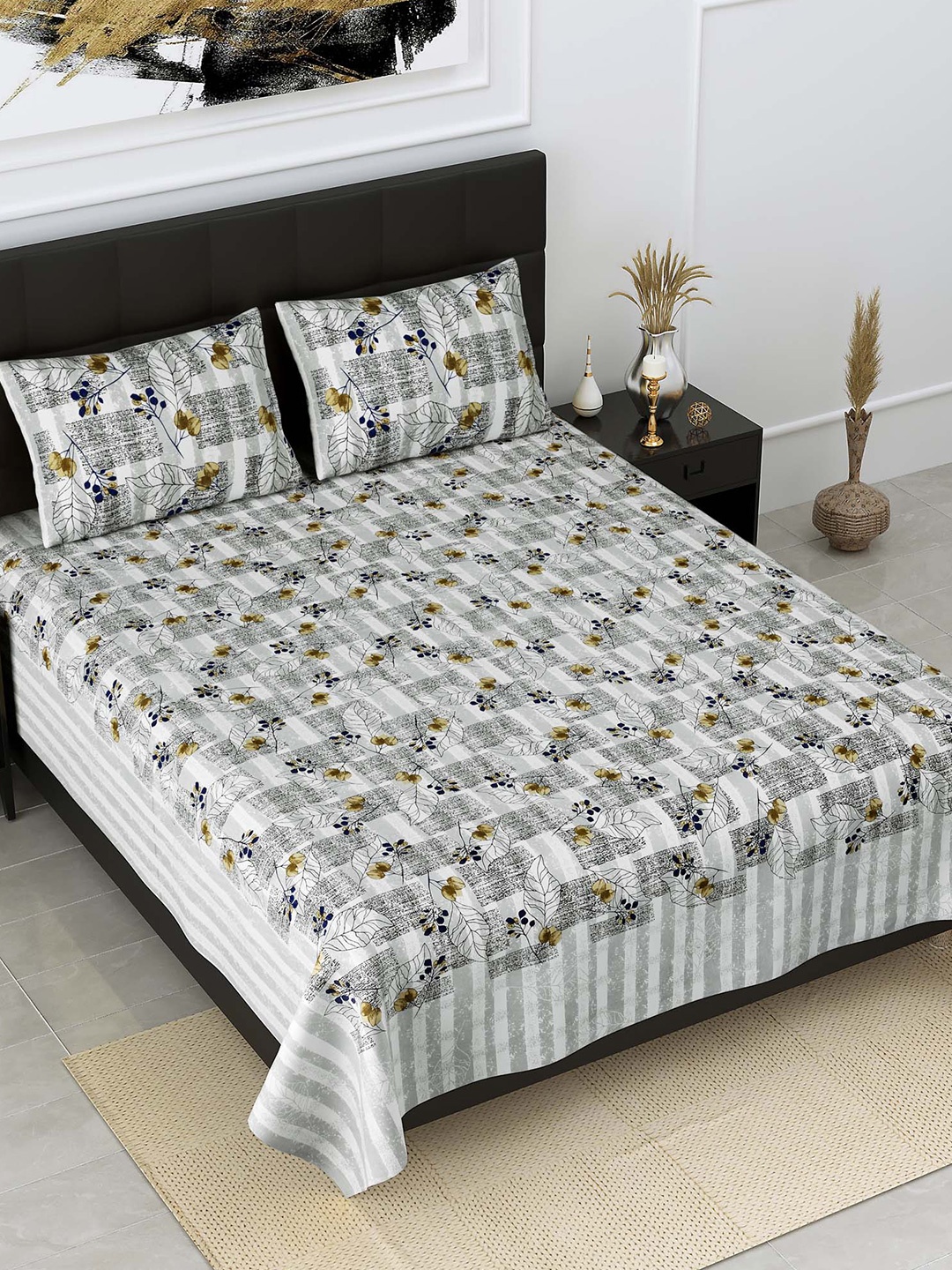 

JAIPUR FABRIC Grey & White Floral Pure Cotton 300 TC King Bedsheet with 2 Pillow Covers