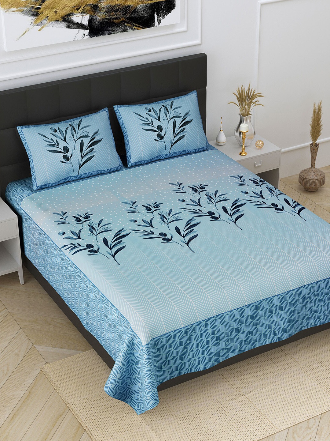 

JAIPUR FABRIC Blue Floral 240 TC King Bedsheet with 2 Pillow Covers