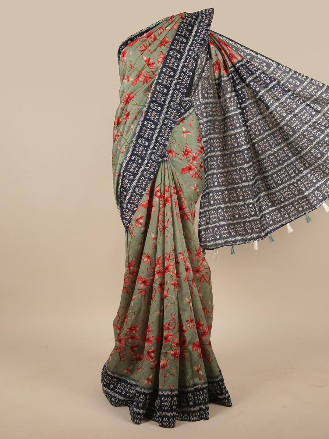 

Pothys Green & Red Floral Printed Saree
