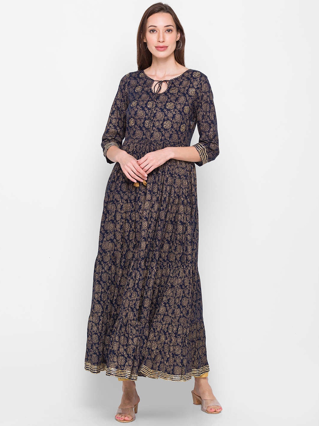 

ZOLA Women Navy Blue Floral Thread Work Anarkali Kurta