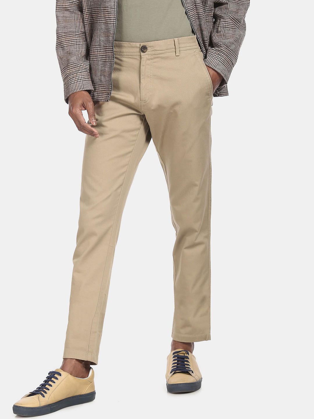 

Ruggers Men Khaki Brown Solid Regular Fit Trousers