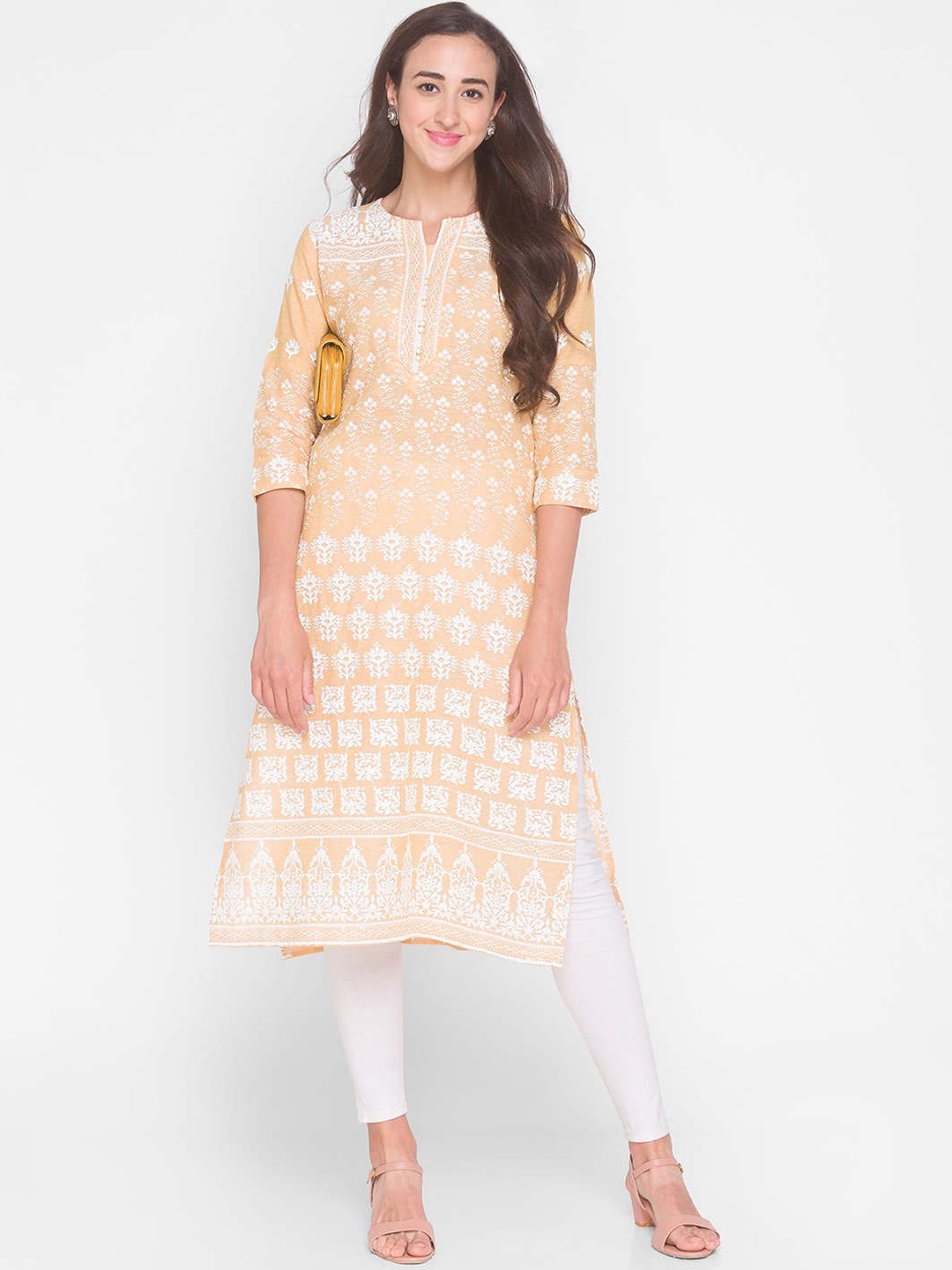 

ZOLA Women Yellow & White Geometric Embroidered Kurta