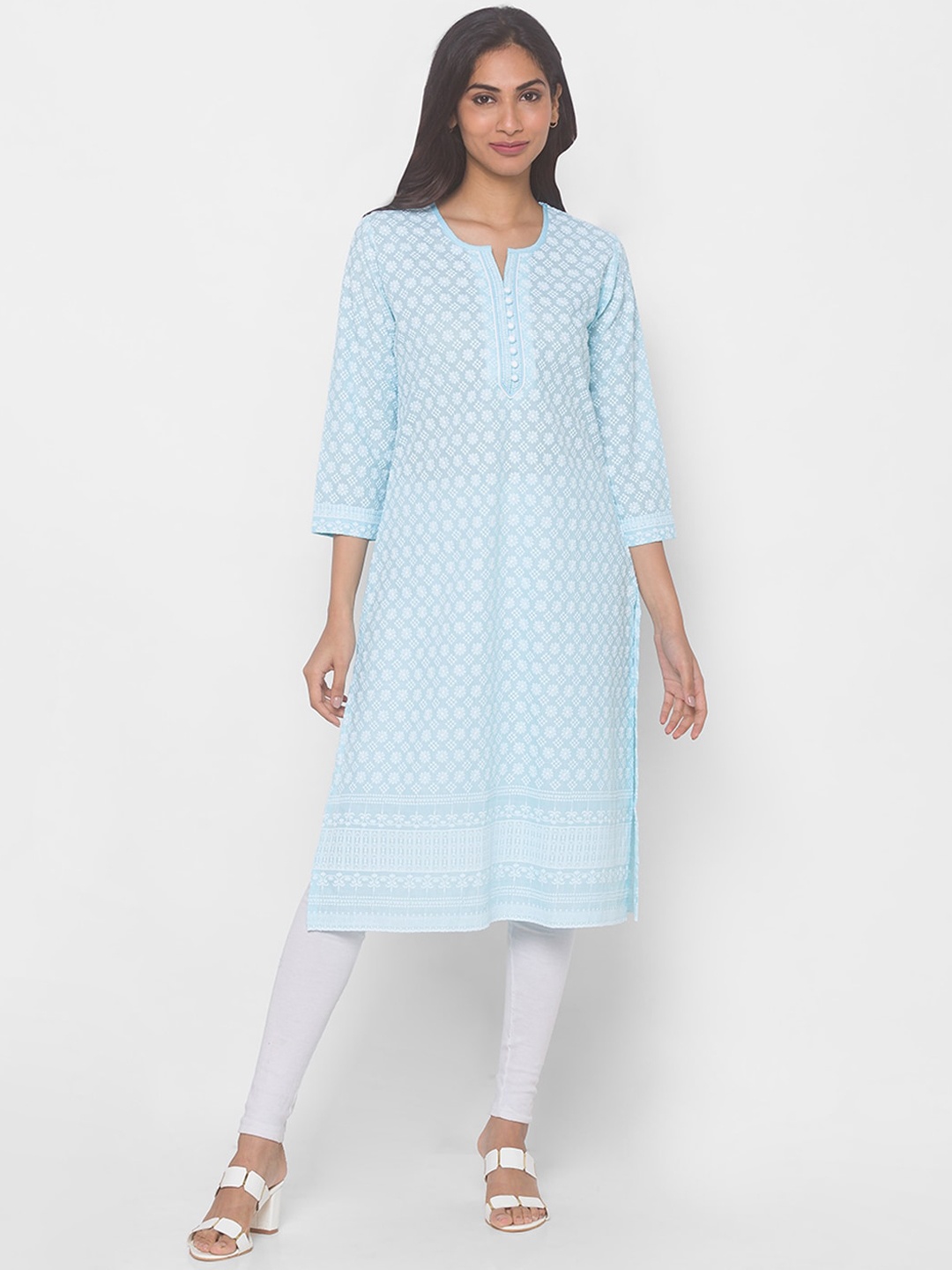 

ZOLA Women Turquoise Blue Ethnic Motifs Embroidered Chikankari Kurta
