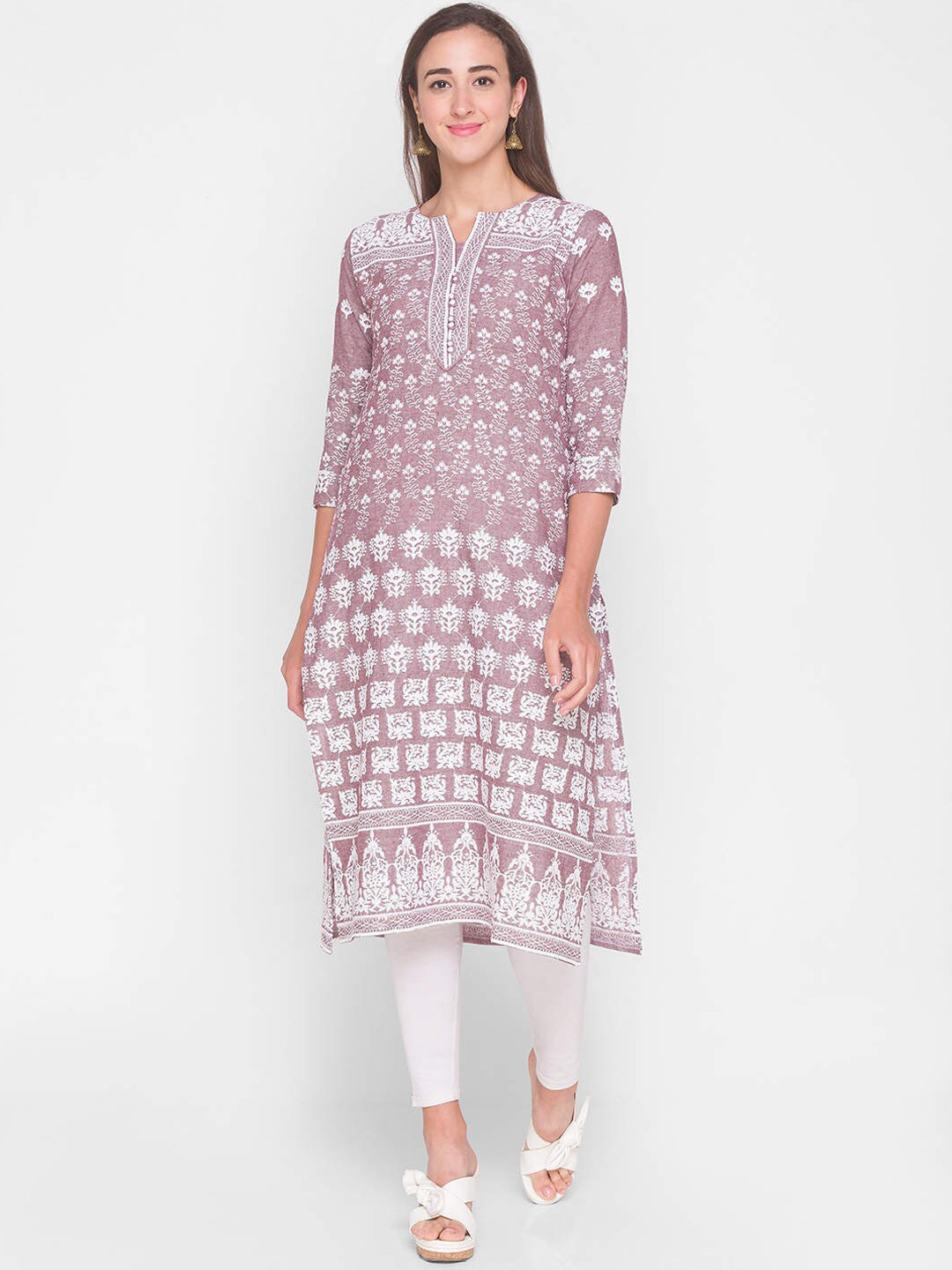 

ZOLA Women Purple & White Floral Embroidered Cotton Kurta