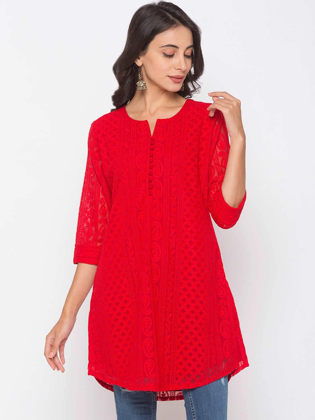 

ZOLA Women Red Georgette Chikankari Kurta