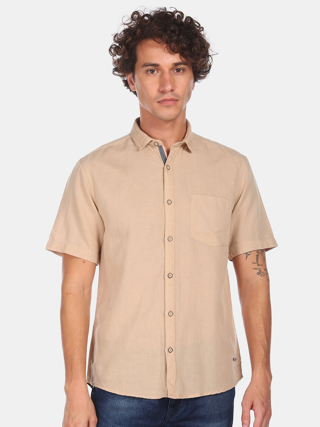

Cherokee Men Beige Solid Regular Fit Casual Shirt